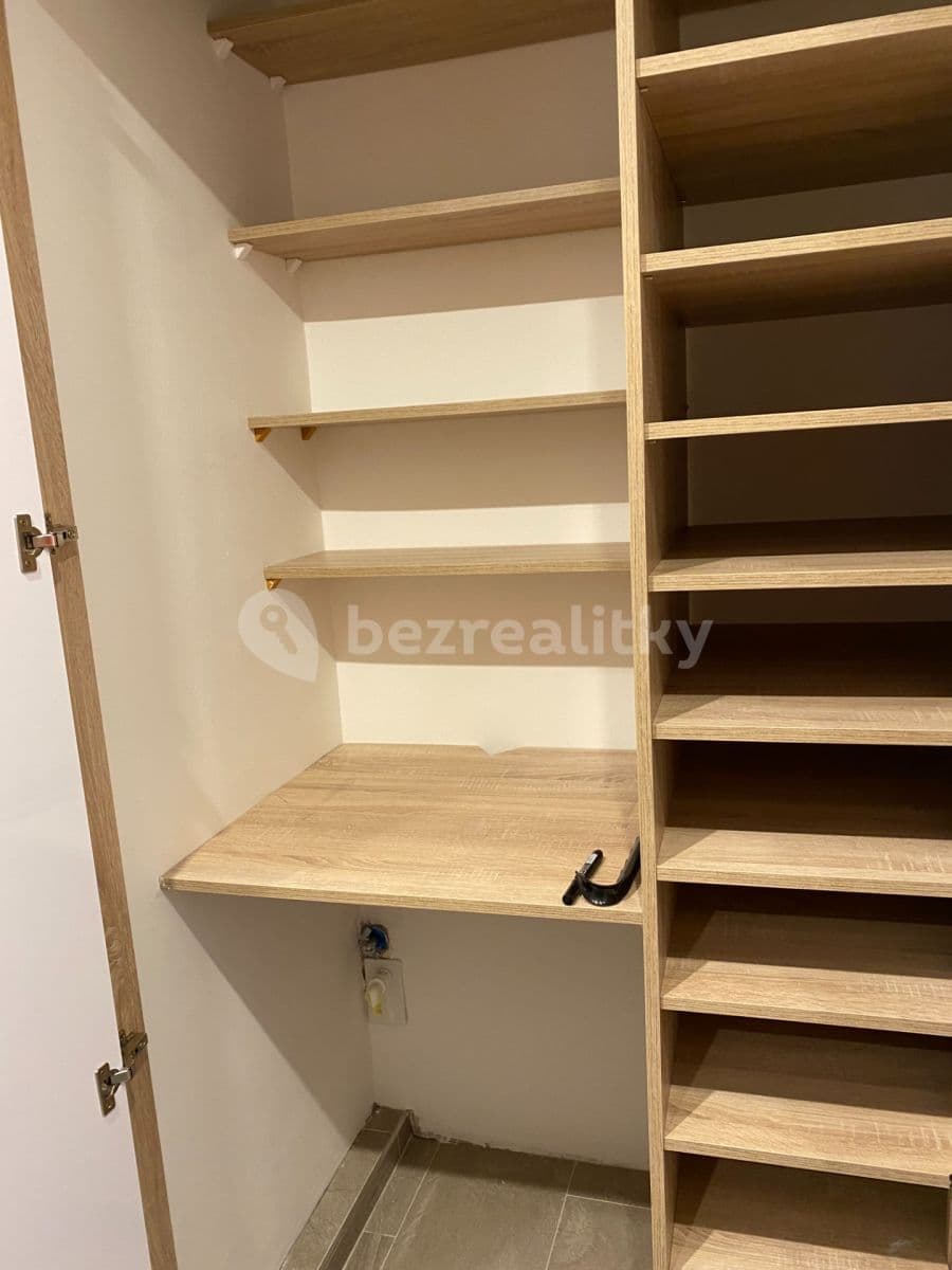 Pronájem bytu 2+kk 44 m², U Krčské vodárny, Praha, Praha Pronájem bytu 2+kk 44 m², U Krčské vodárny, Praha, Praha