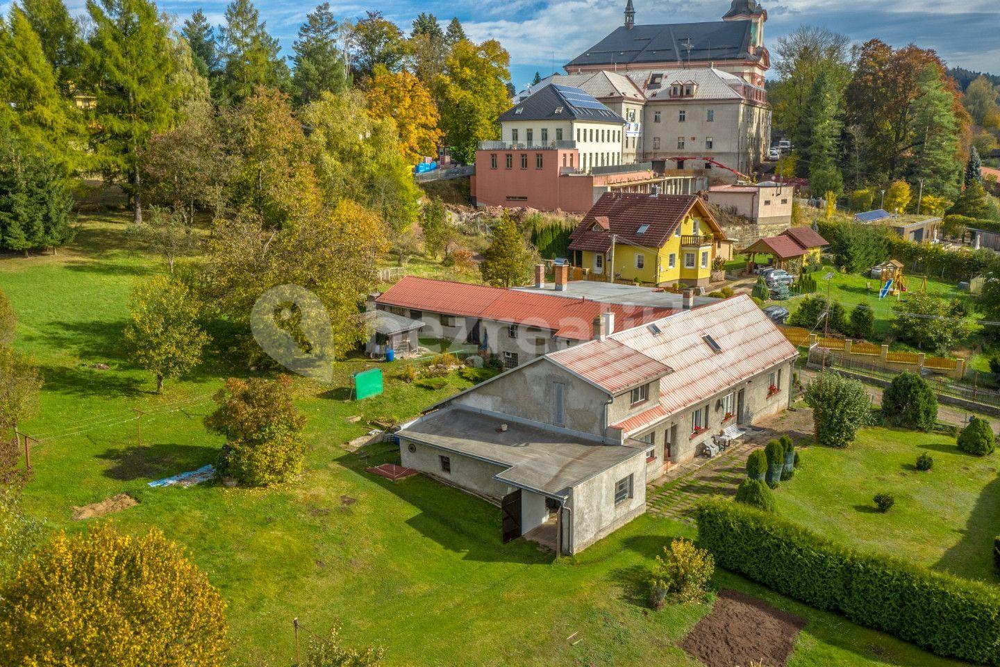Prodej domu 880 m², pozemek 4.884 m², Na Strži, Nová Paka, Královéhradecký kraj