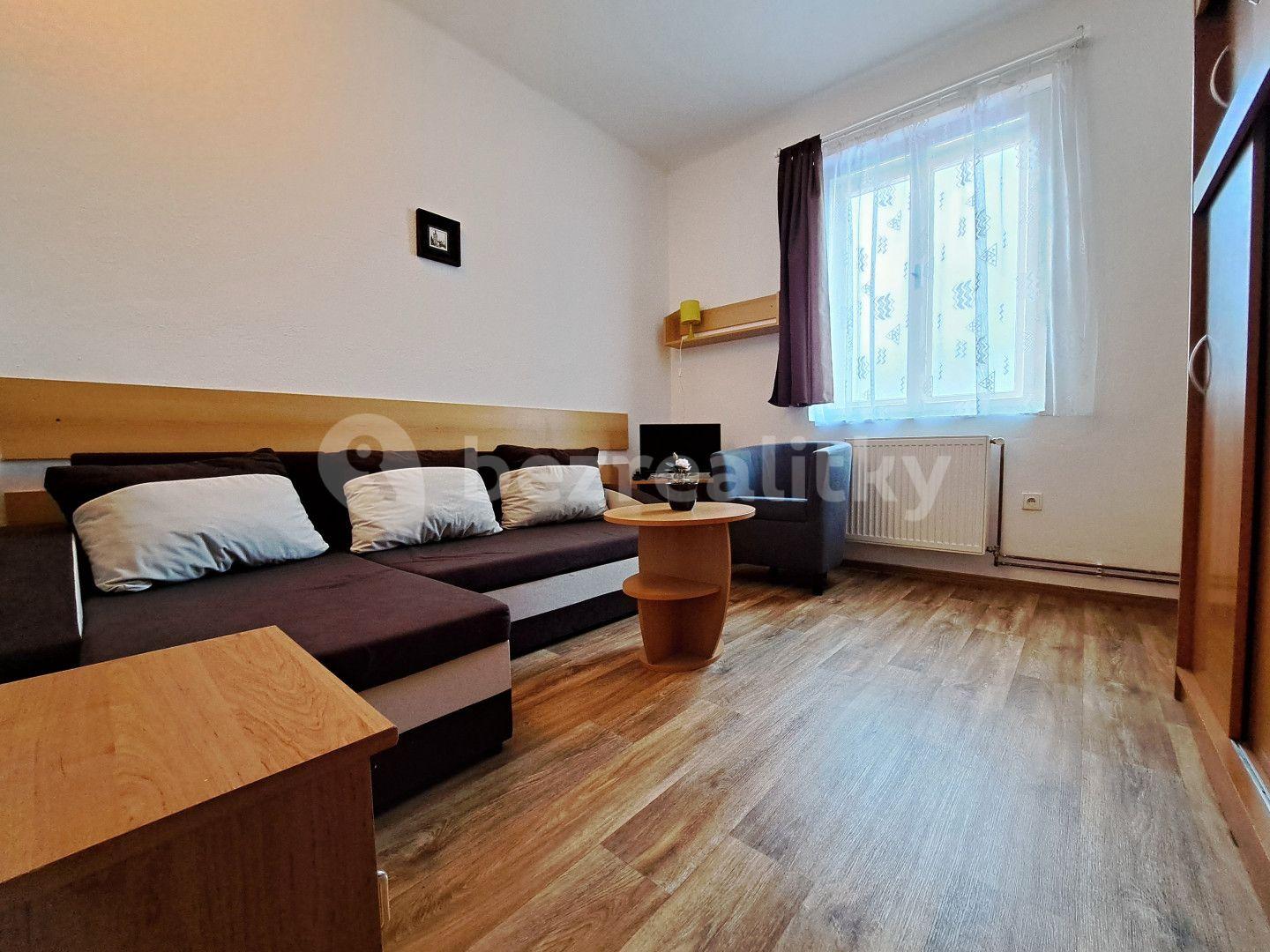 Prodej nebytového prostoru 1.496 m², Varvažov, Jihočeský kraj