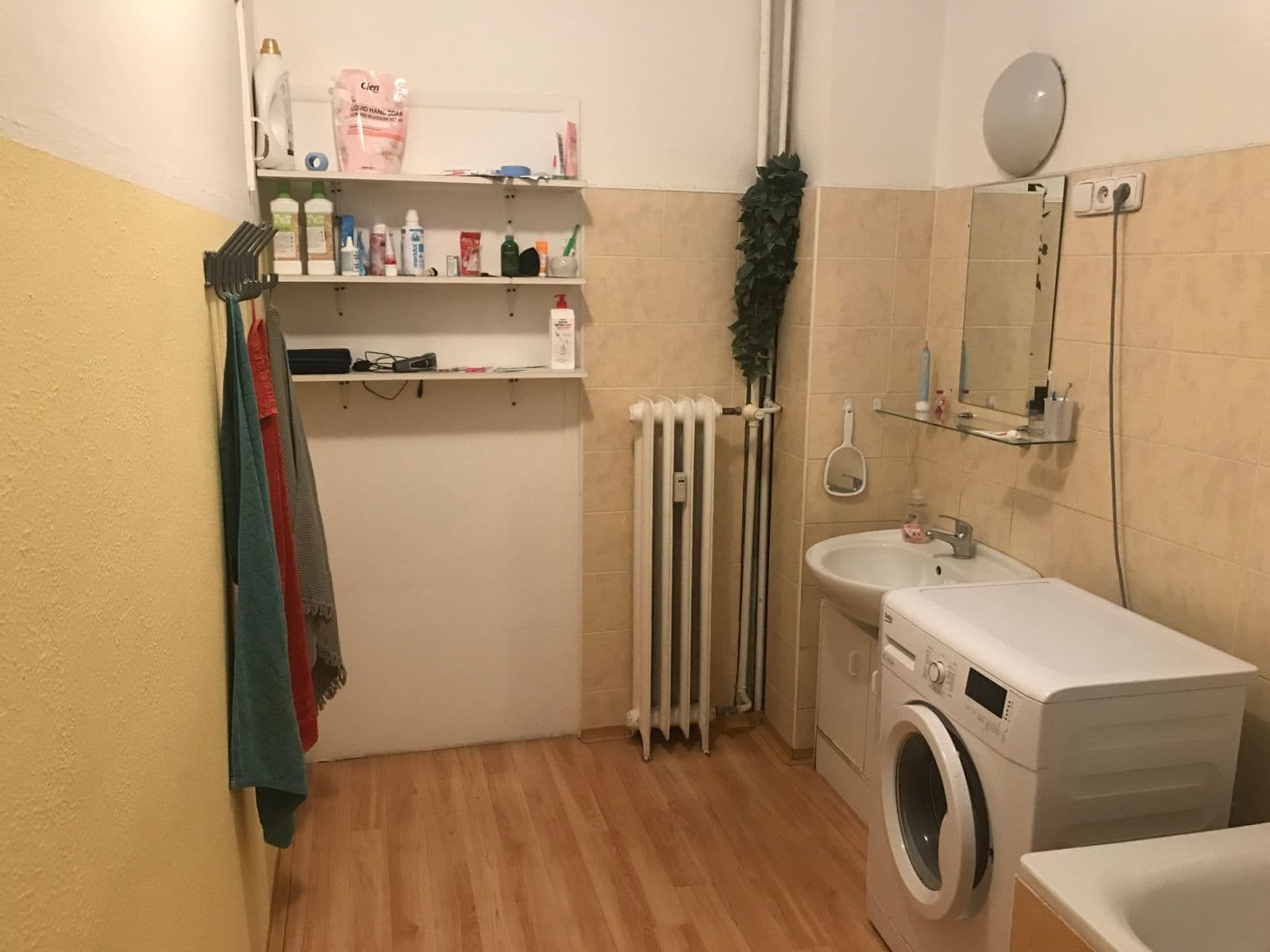 Pronájem bytu 3+1 105 m², Za Poříčskou bránou, Praha, Praha Pronájem bytu 3+1 105 m², Za Poříčskou bránou, Praha, Praha
