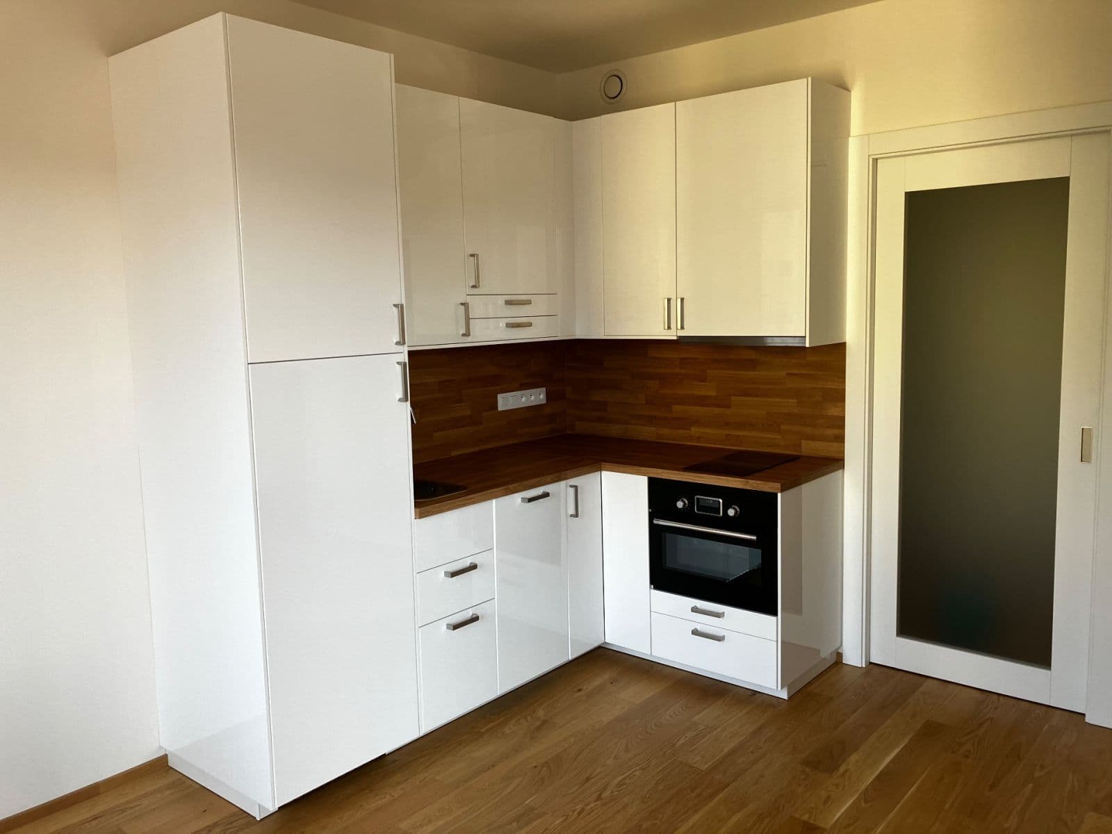 Pronájem bytu 1+kk 35 m², Jankovcova, Praha, Praha Pronájem bytu 1+kk 35 m², Jankovcova, Praha, Praha
