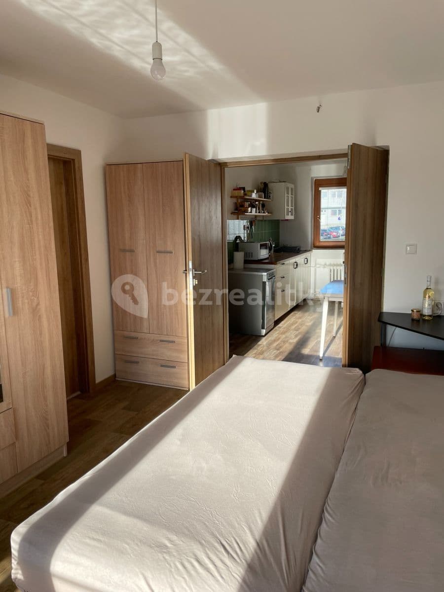 Pronájem bytu 2+1 51 m², Revoluční, Žďár nad Sázavou, Kraj Vysočina Pronájem bytu 2+1 51 m², Revoluční, Žďár nad Sázavou, Kraj Vysočina