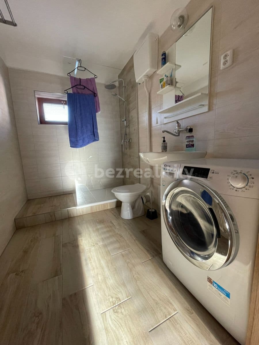 Pronájem bytu 2+1 51 m², Revoluční, Žďár nad Sázavou, Kraj Vysočina Pronájem bytu 2+1 51 m², Revoluční, Žďár nad Sázavou, Kraj Vysočina