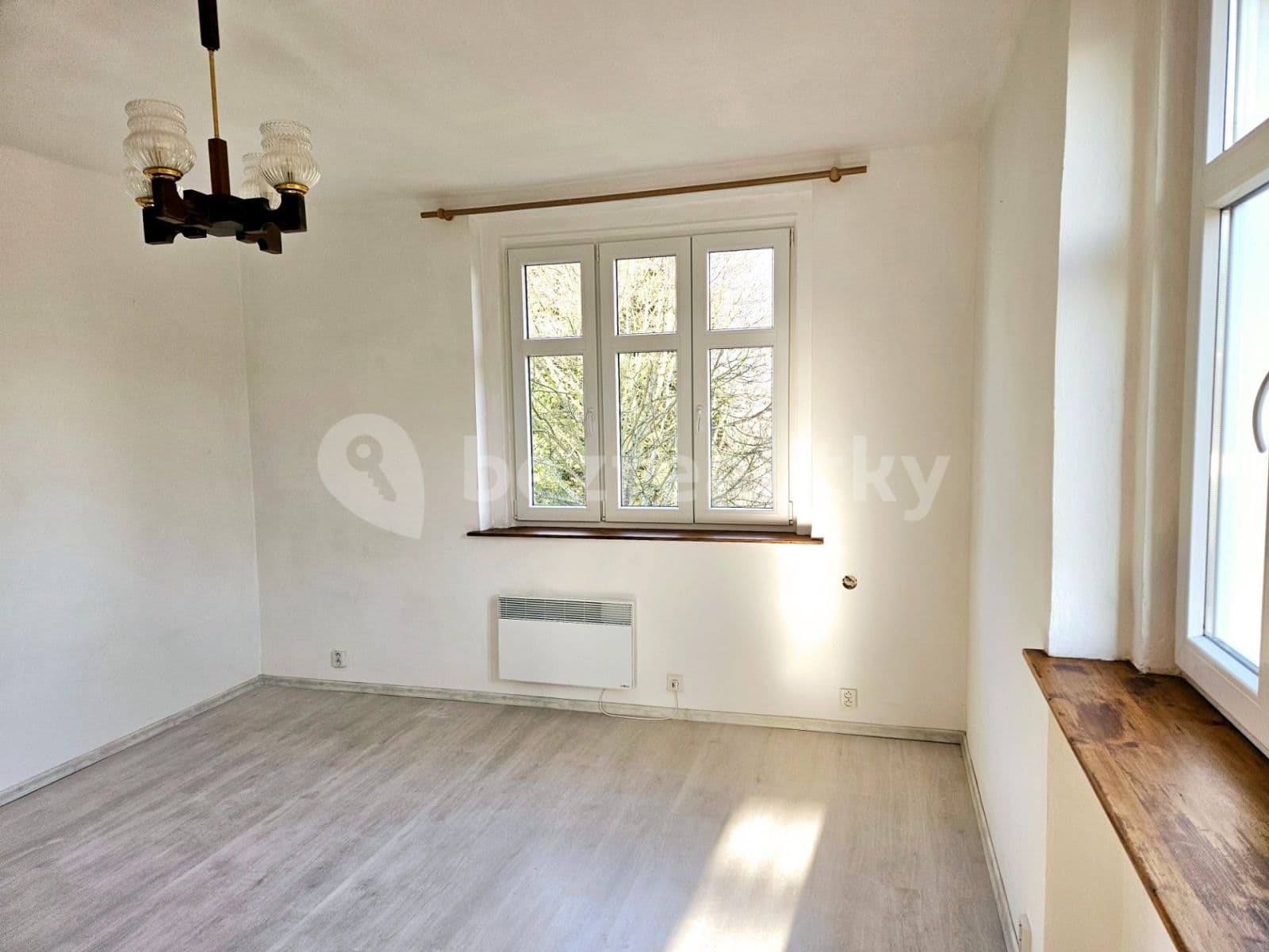 Pronájem bytu 2+1 65 m², Kollárova, Karlovy Vary, Karlovarský kraj