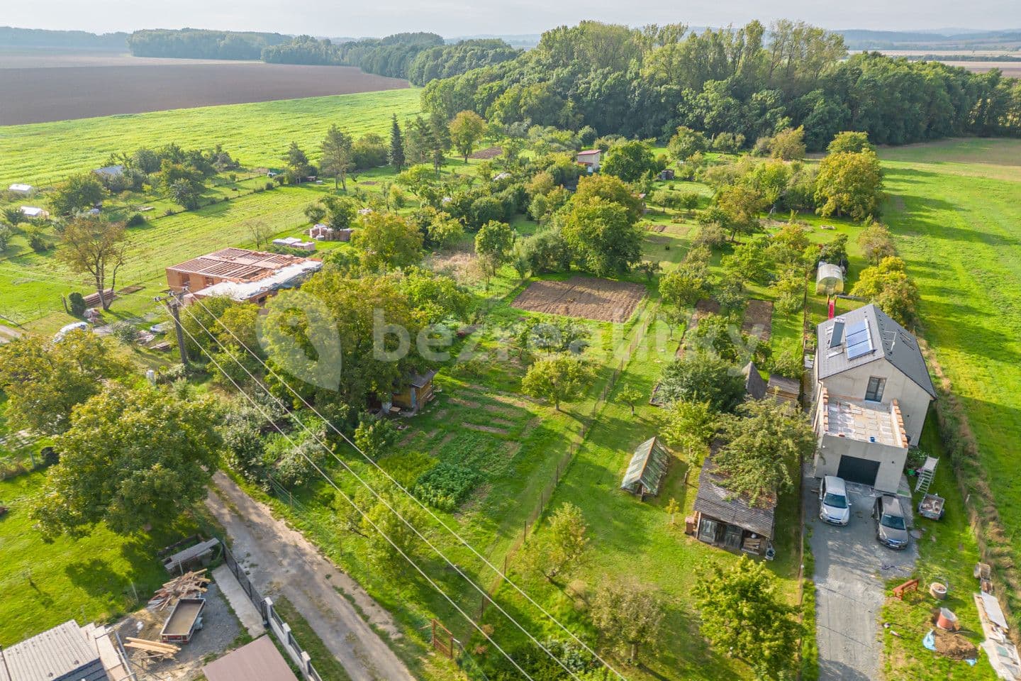 Prodej pozemku 1.618 m², Kostelec na Hané, Olomoucký kraj
