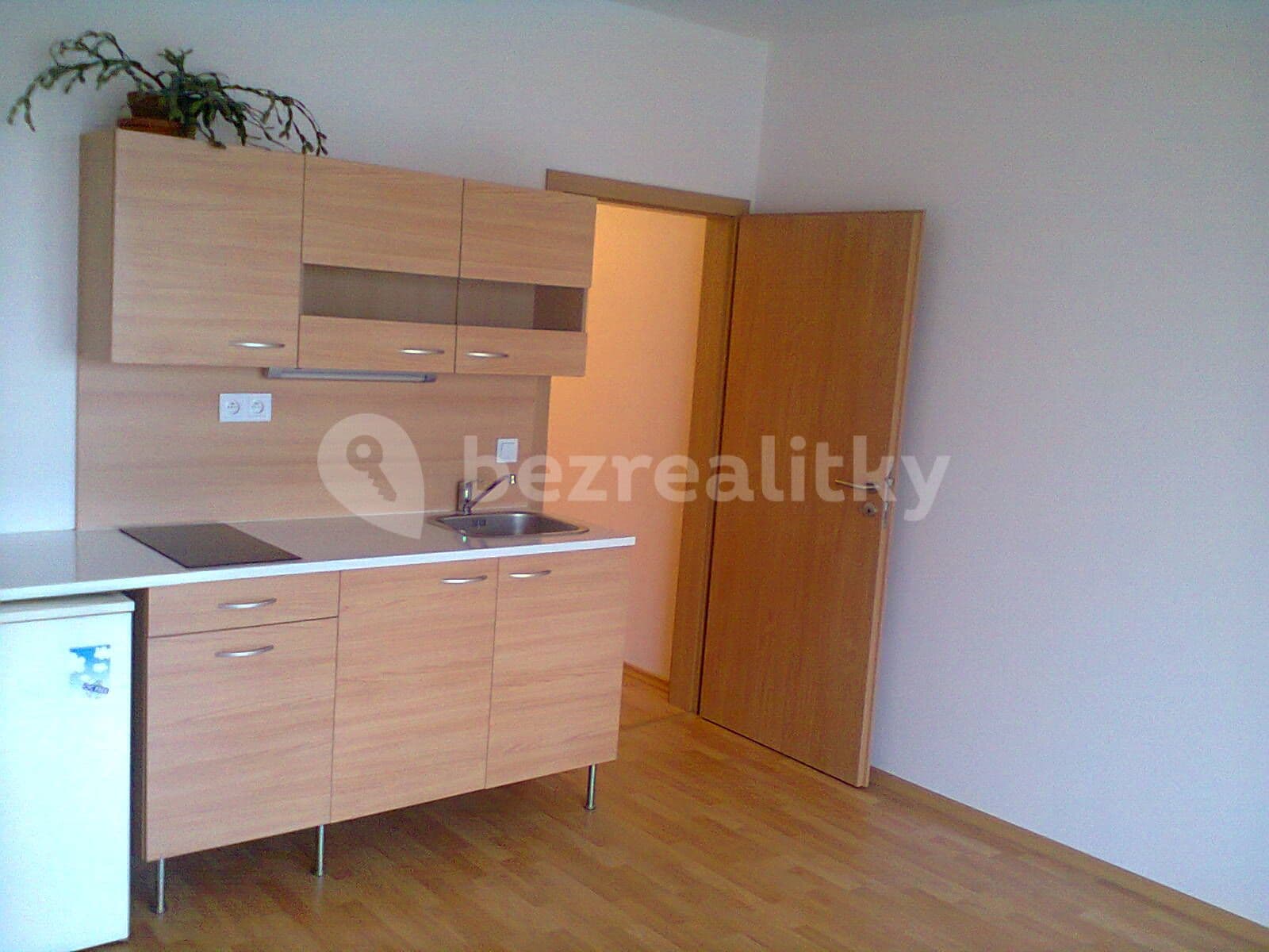 Pronájem bytu 1+kk 30 m², Janského, Olomouc, Olomoucký kraj Pronájem bytu 1+kk 30 m², Janského, Olomouc, Olomoucký kraj