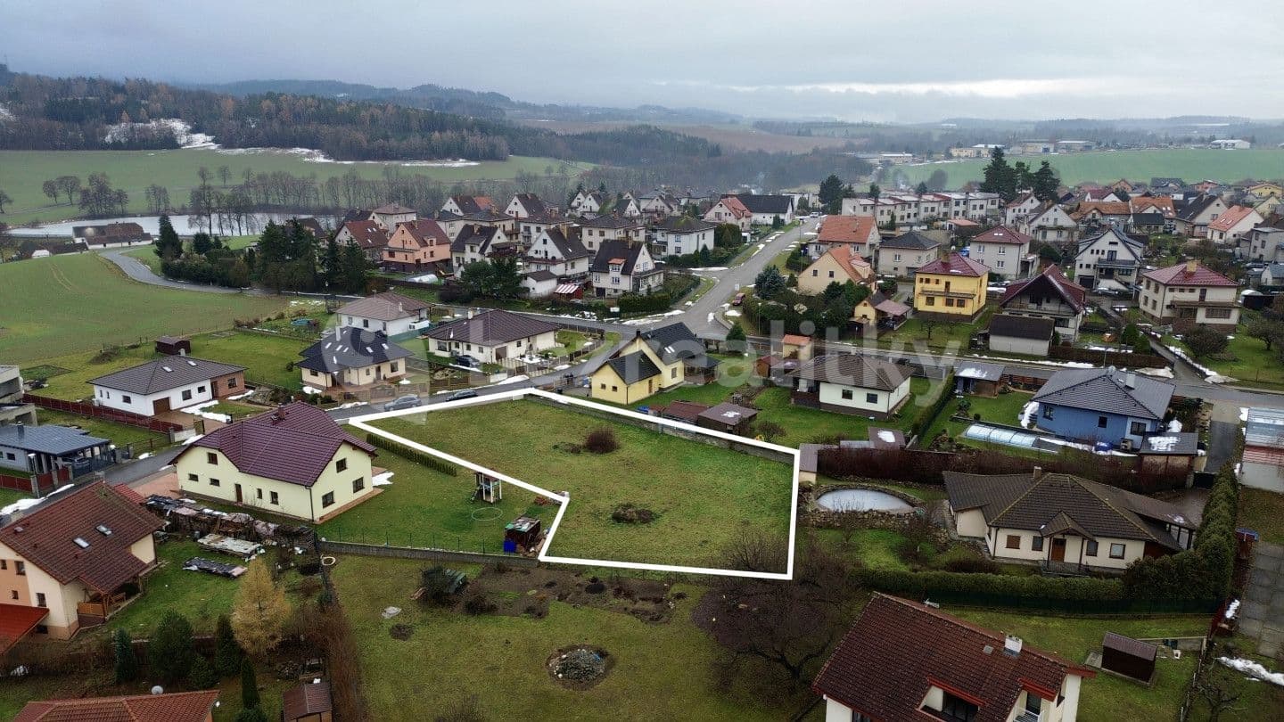 Prodej pozemku 1.400 m², Pacovská, Mladá Vožice, Jihočeský kraj