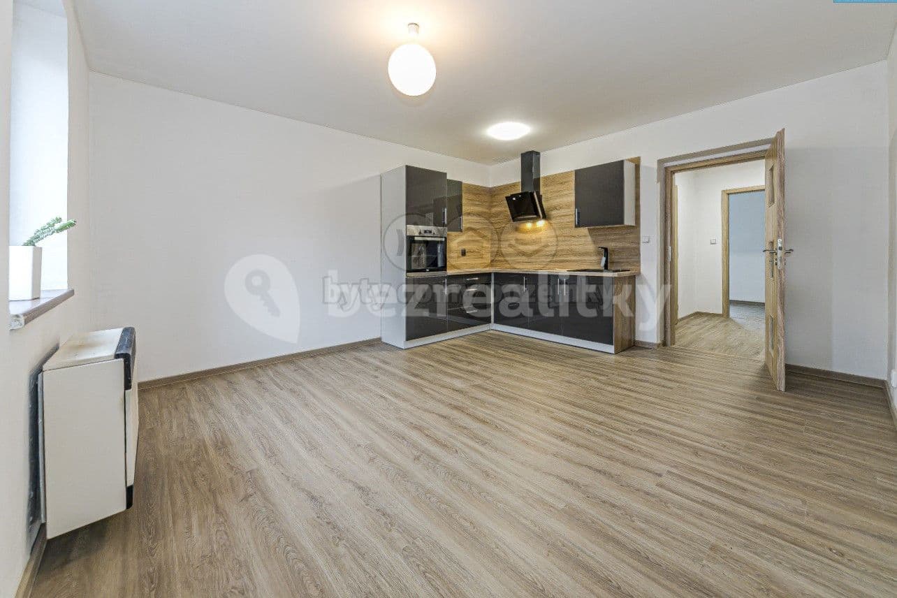Prodej bytu 2+kk 40 m², U Borků, Kolín, Středočeský kraj