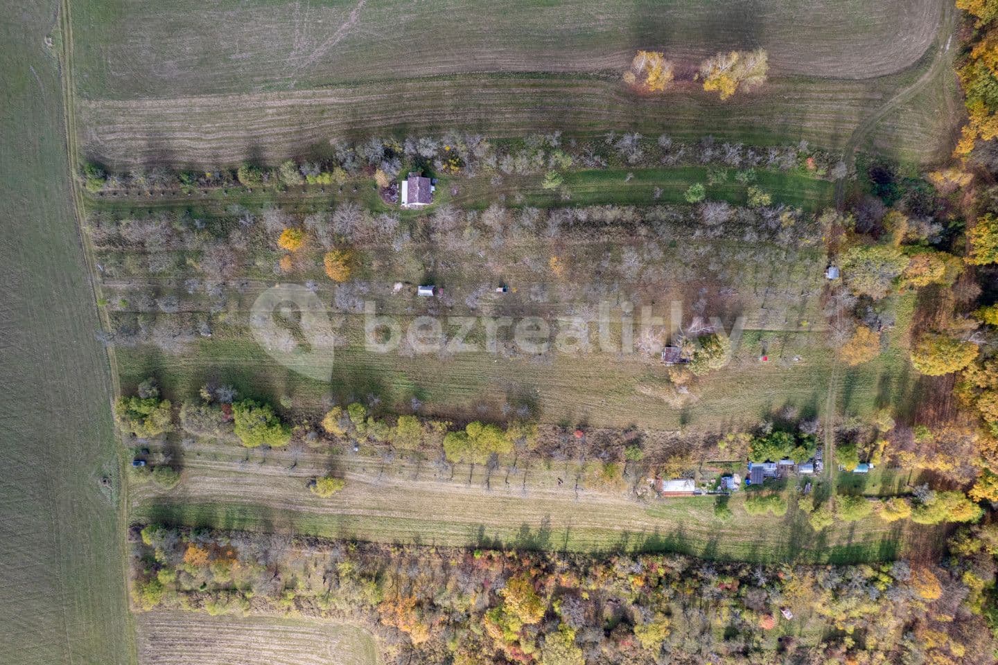 Prodej pozemku 1.397 m², Kostelec u Holešova, Zlínský kraj