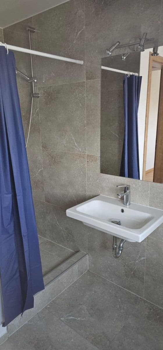 Pronájem bytu Garsoniéra 25 m², Sukova, Velké Přílepy, Středočeský kraj Pronájem bytu Garsoniéra 25 m², Sukova, Velké Přílepy, Středočeský kraj