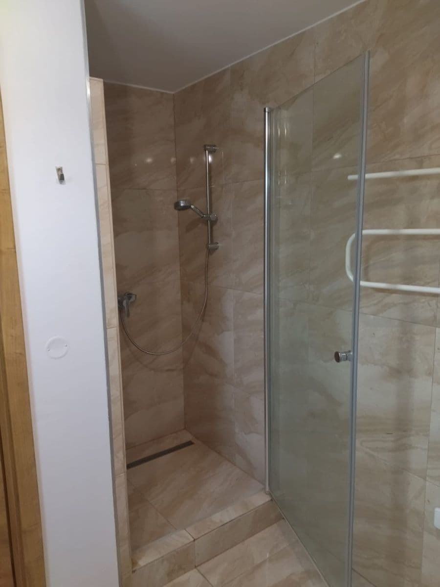 Pronájem bytu Garsoniéra 25 m², Sukova, Velké Přílepy, Středočeský kraj Pronájem bytu Garsoniéra 25 m², Sukova, Velké Přílepy, Středočeský kraj