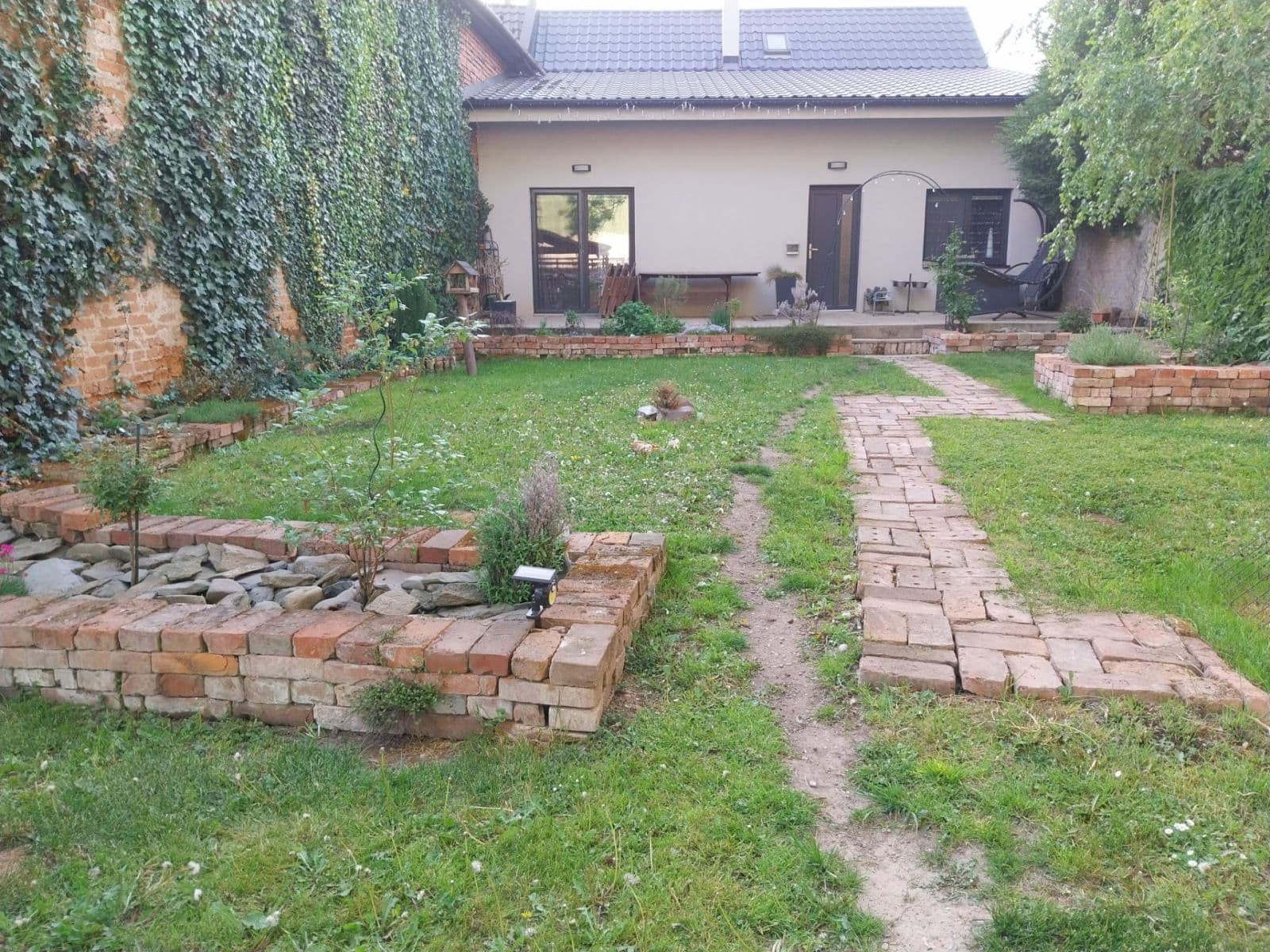 Prodej domu 100 m², pozemek 200 m², Hnojice, Olomoucký kraj Prodej domu 100 m², pozemek 200 m², Hnojice, Olomoucký kraj