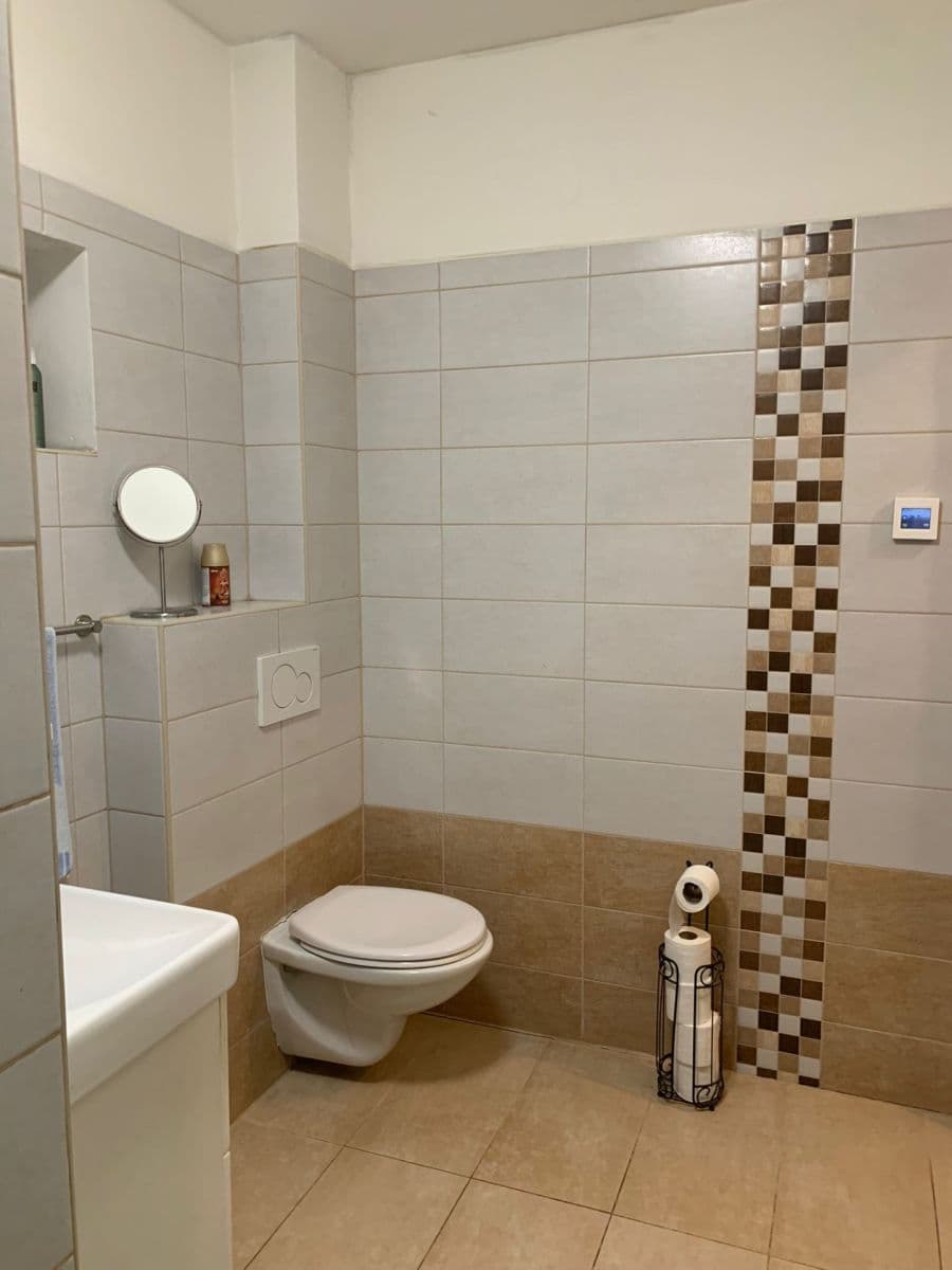 Prodej domu 100 m², pozemek 200 m², Hnojice, Olomoucký kraj Prodej domu 100 m², pozemek 200 m², Hnojice, Olomoucký kraj