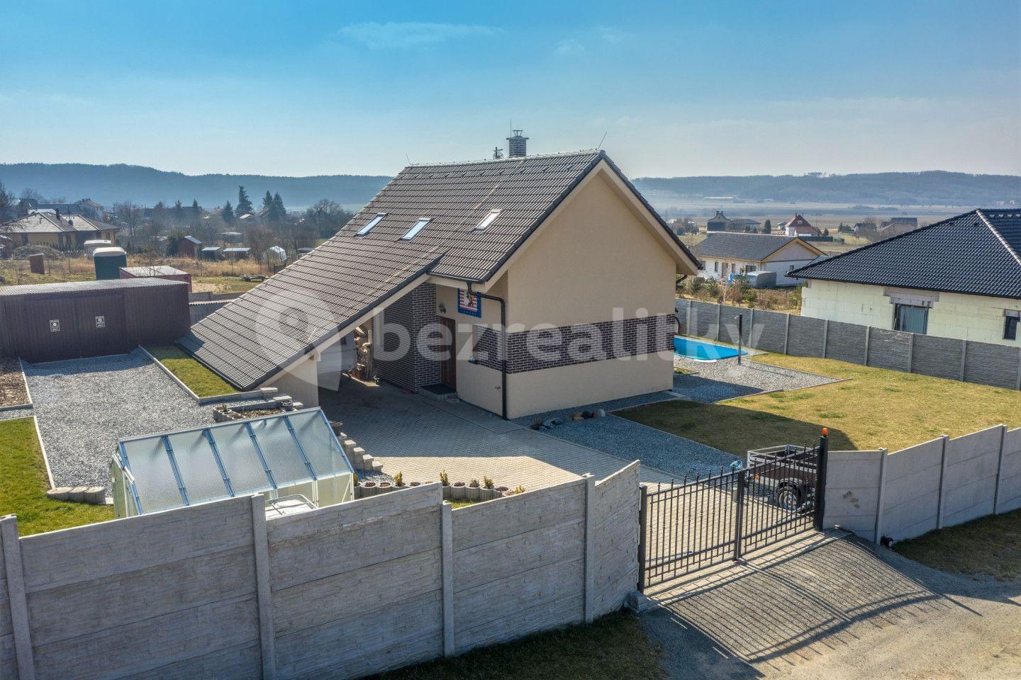 Prodej domu 117 m², pozemek 915 m², Petkovy, Středočeský kraj