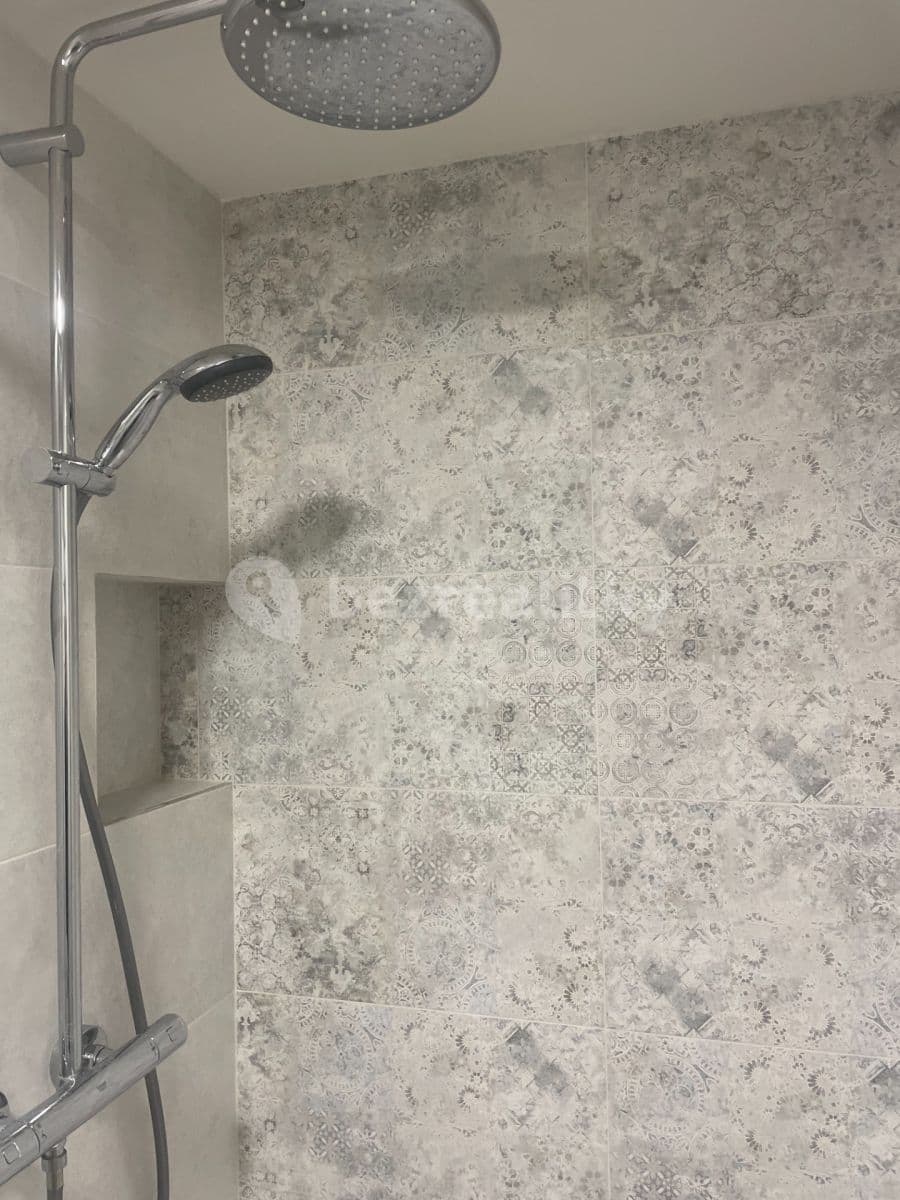 Pronájem bytu 3+kk 63 m², Kaplická, Praha, Praha Pronájem bytu 3+kk 63 m², Kaplická, Praha, Praha