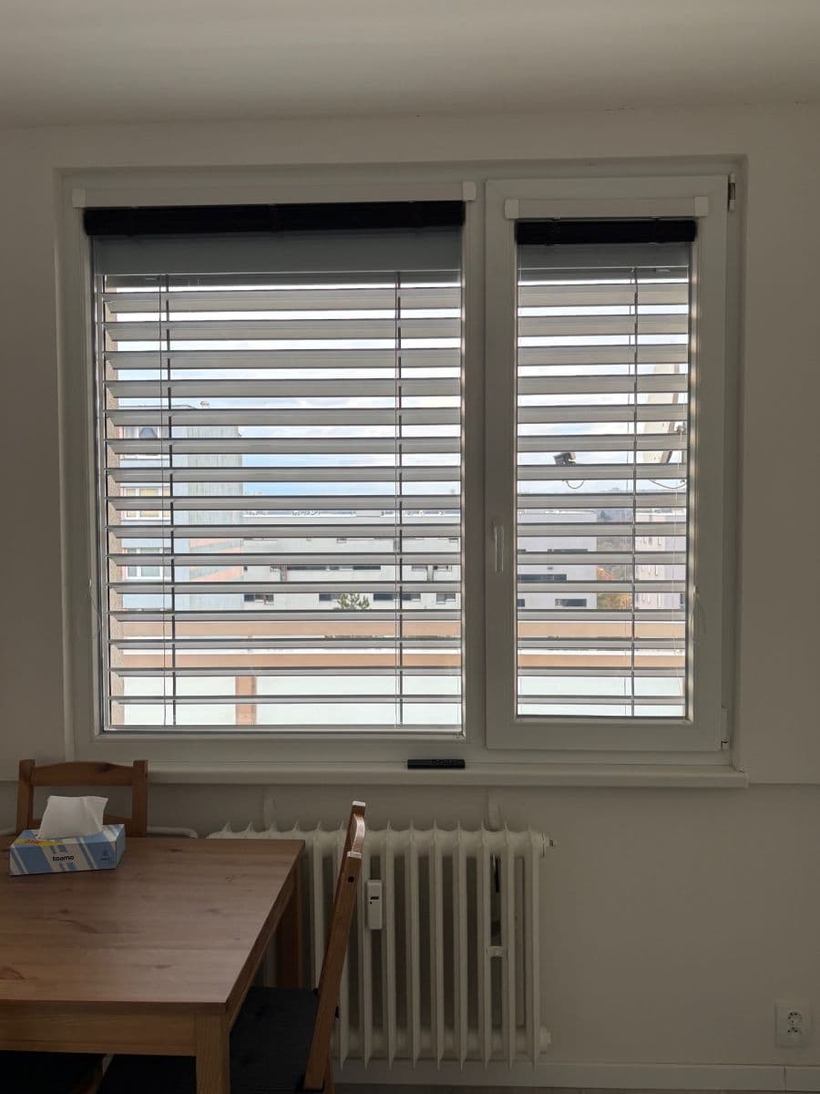 Pronájem bytu 3+kk 63 m², Kaplická, Praha, Praha Pronájem bytu 3+kk 63 m², Kaplická, Praha, Praha