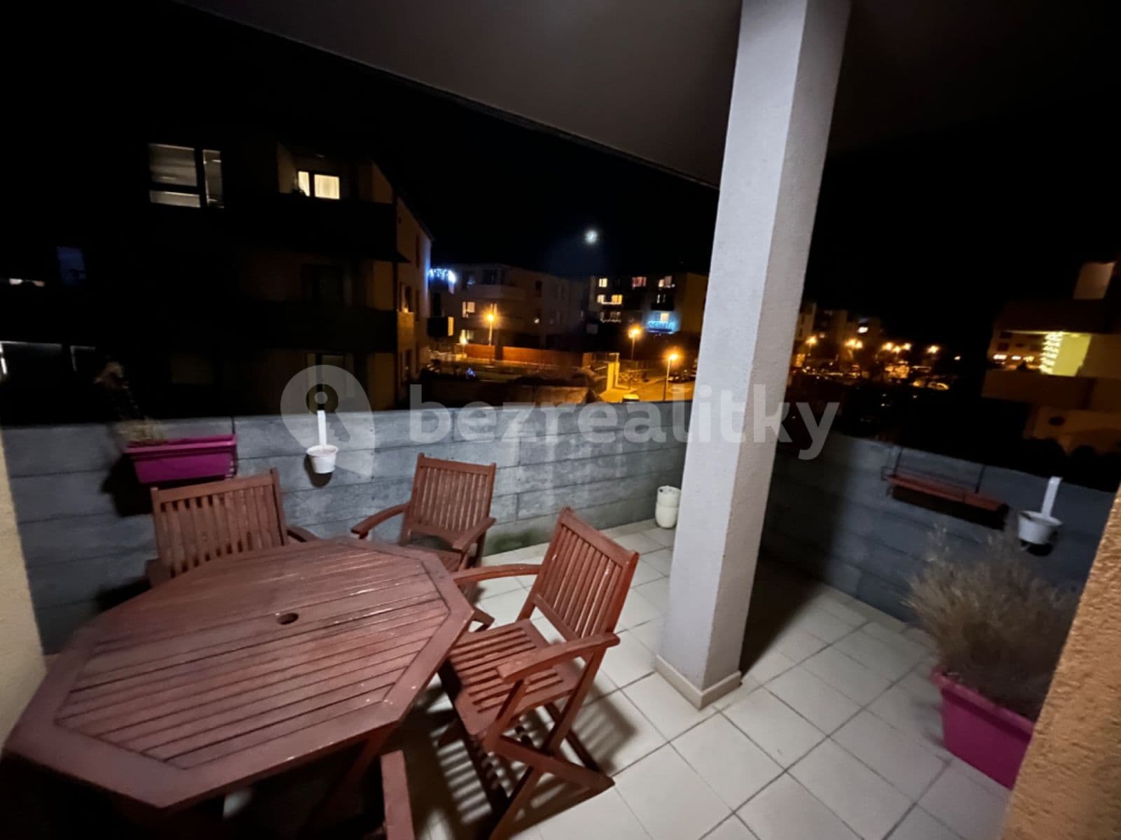 Pronájem bytu 2+kk 58 m², Lipovská, Praha, Praha Pronájem bytu 2+kk 58 m², Lipovská, Praha, Praha