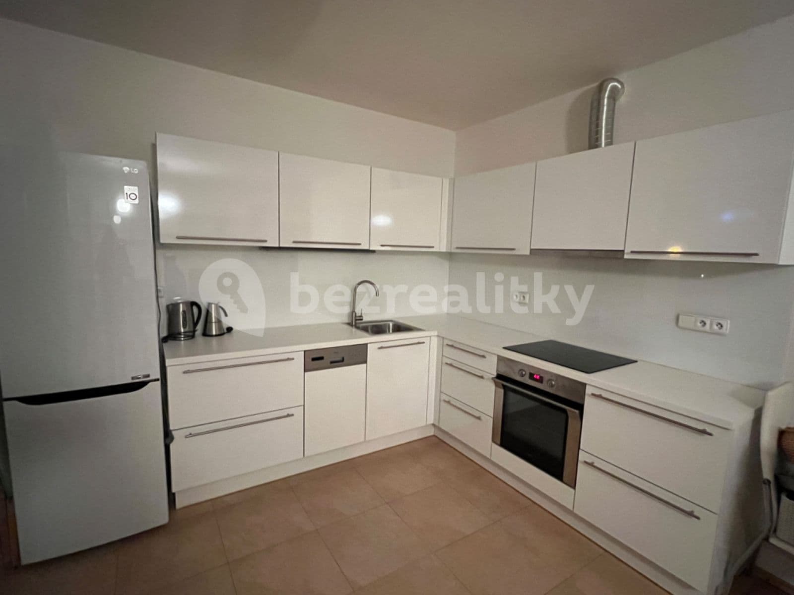 Pronájem bytu 2+kk 58 m², Lipovská, Praha, Praha Pronájem bytu 2+kk 58 m², Lipovská, Praha, Praha