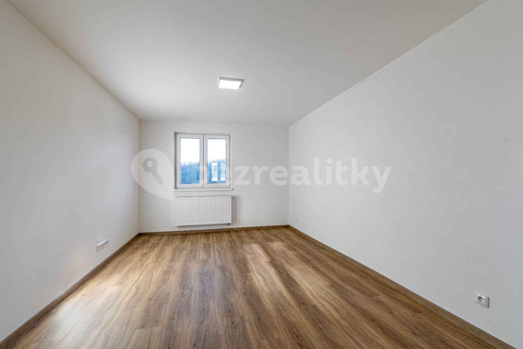 Pronájem bytu 2+kk 42 m², Na Pláni, Praha, Praha Pronájem bytu 2+kk 42 m², Na Pláni, Praha, Praha