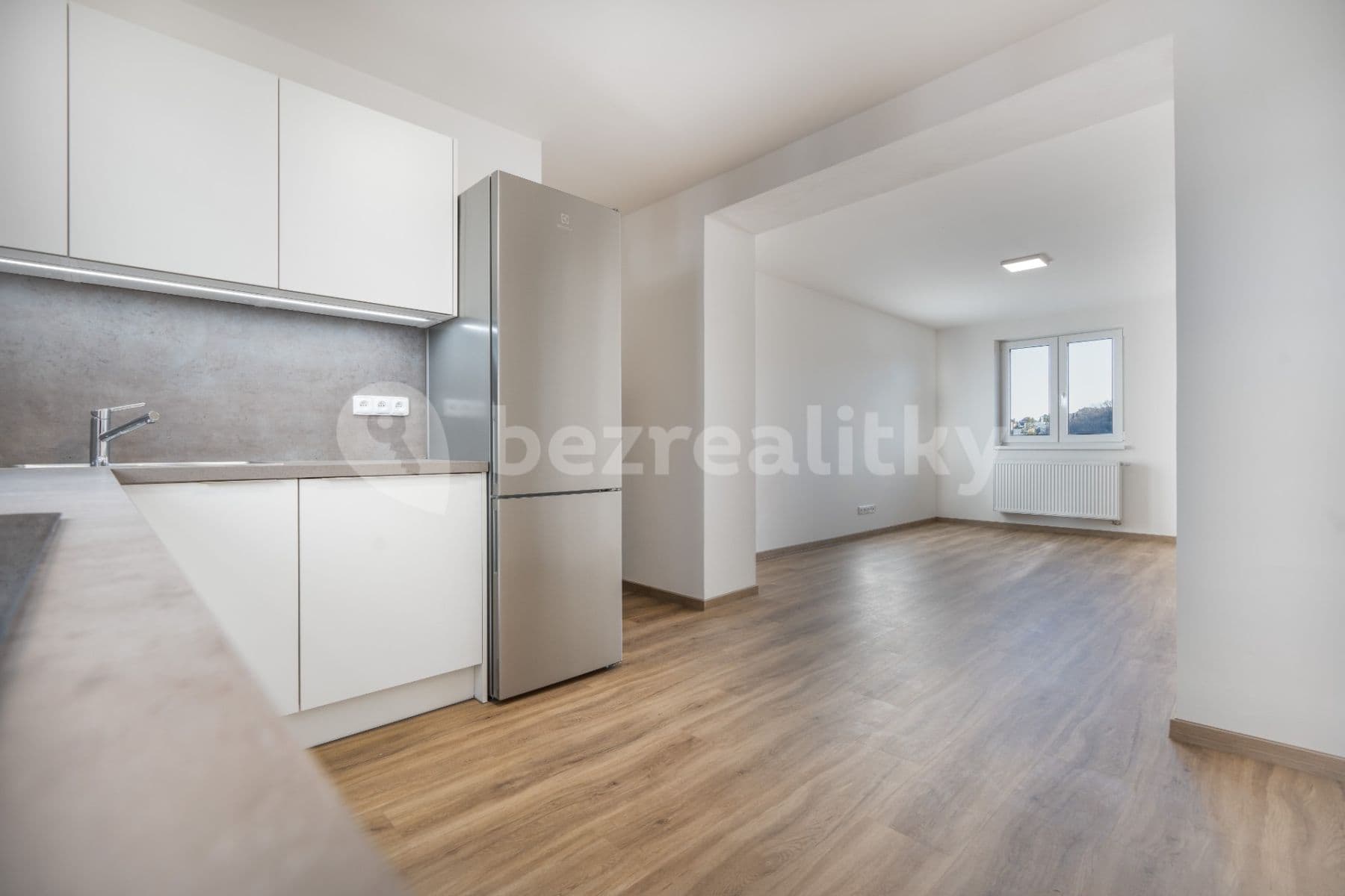 Pronájem bytu 2+kk 42 m², Na Pláni, Praha, Praha Pronájem bytu 2+kk 42 m², Na Pláni, Praha, Praha