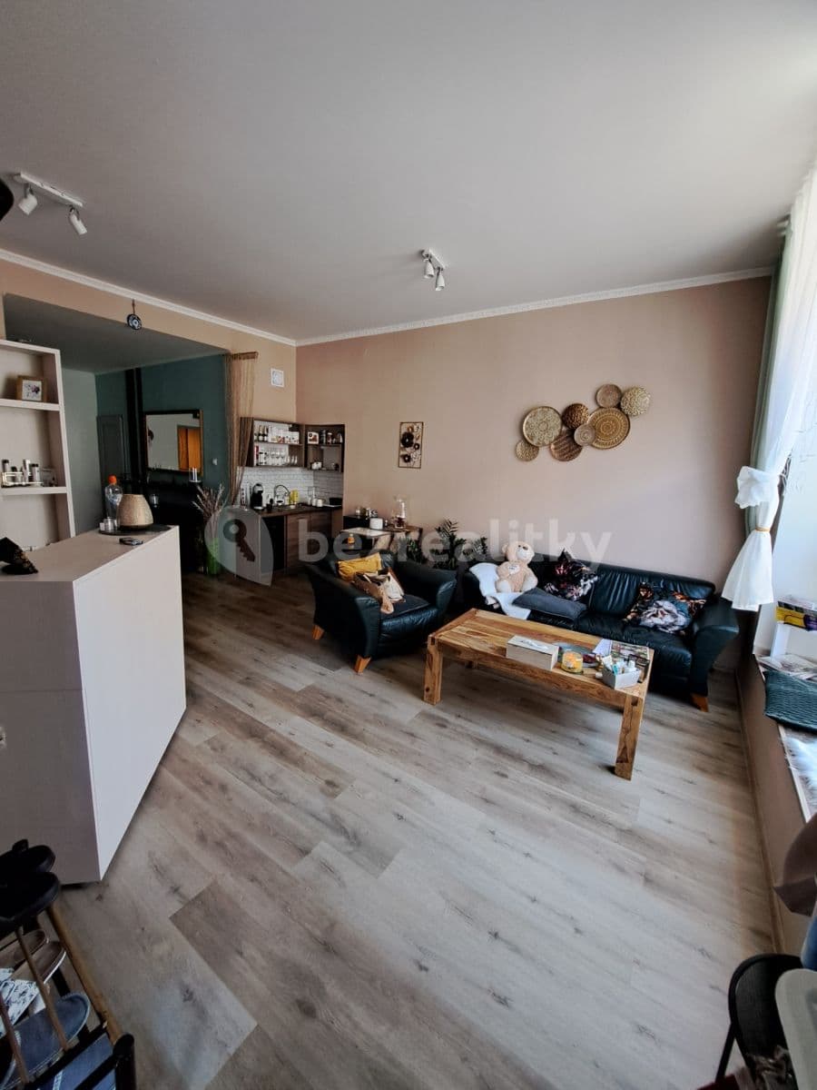 Pronájem nebytového prostoru 51 m², Budějovická, Tábor, Jihočeský kraj Pronájem nebytového prostoru 51 m², Budějovická, Tábor, Jihočeský kraj
