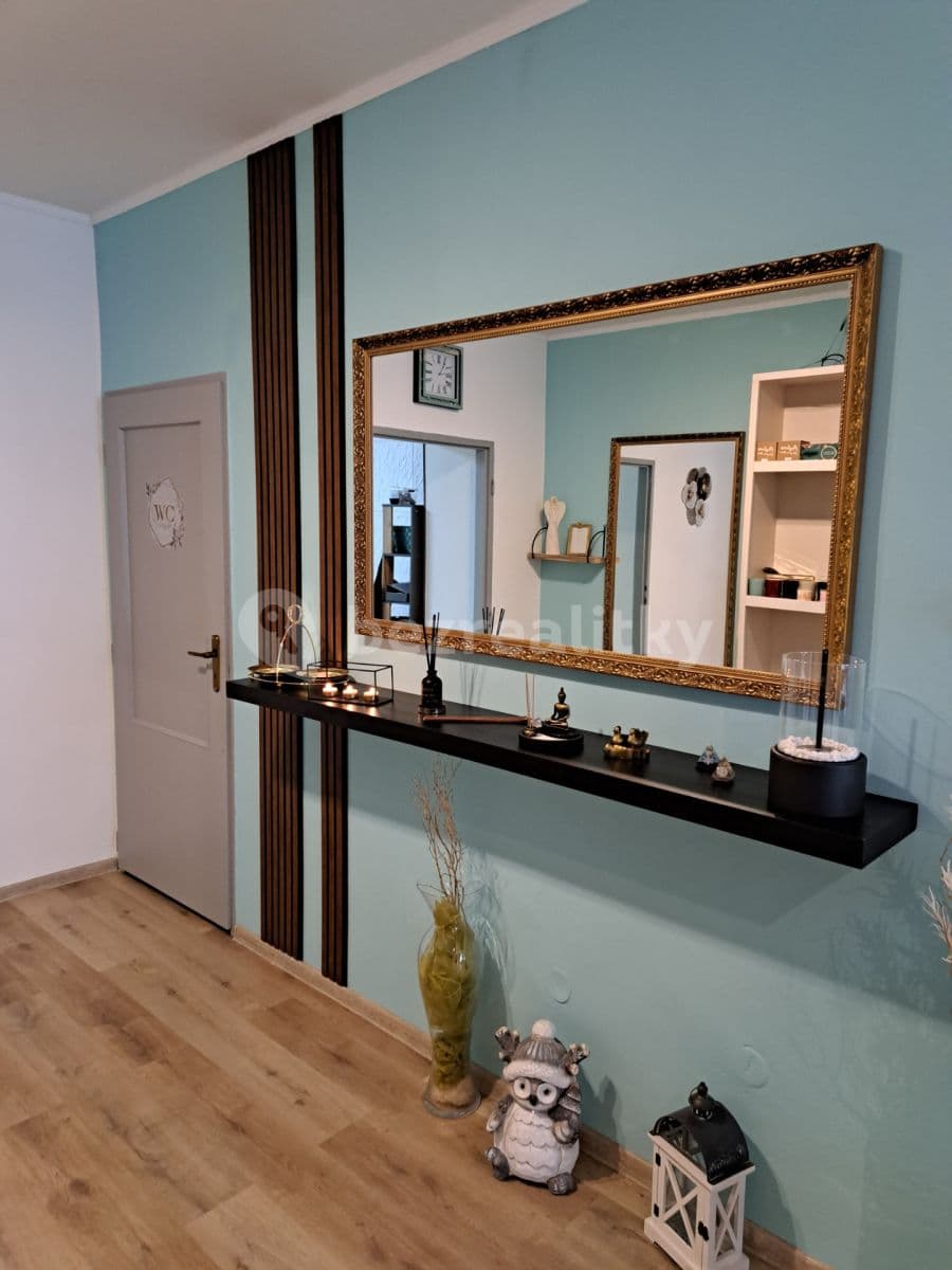 Pronájem nebytového prostoru 51 m², Budějovická, Tábor, Jihočeský kraj Pronájem nebytového prostoru 51 m², Budějovická, Tábor, Jihočeský kraj