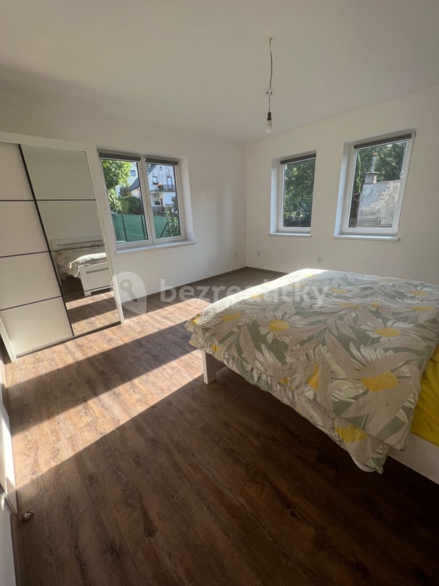 Pronájem bytu 2+kk 43 m², Vrkoslavická, Jablonec nad Nisou, Liberecký kraj Pronájem bytu 2+kk 43 m², Vrkoslavická, Jablonec nad Nisou, Liberecký kraj