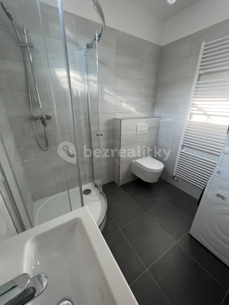 Pronájem bytu 2+kk 43 m², Vrkoslavická, Jablonec nad Nisou, Liberecký kraj Pronájem bytu 2+kk 43 m², Vrkoslavická, Jablonec nad Nisou, Liberecký kraj