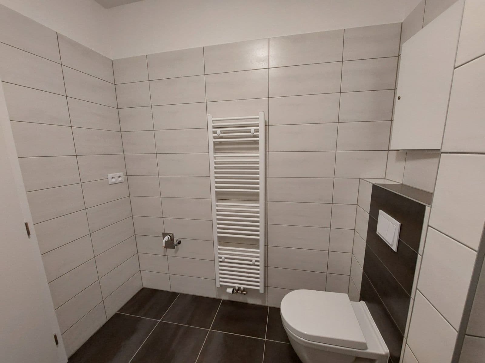 Pronájem bytu 1+kk 32 m², Hlinecká, Brno, Jihomoravský kraj Pronájem bytu 1+kk 32 m², Hlinecká, Brno, Jihomoravský kraj