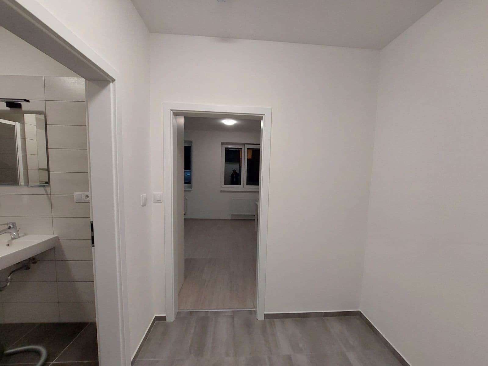 Pronájem bytu 1+kk 32 m², Hlinecká, Brno, Jihomoravský kraj Pronájem bytu 1+kk 32 m², Hlinecká, Brno, Jihomoravský kraj