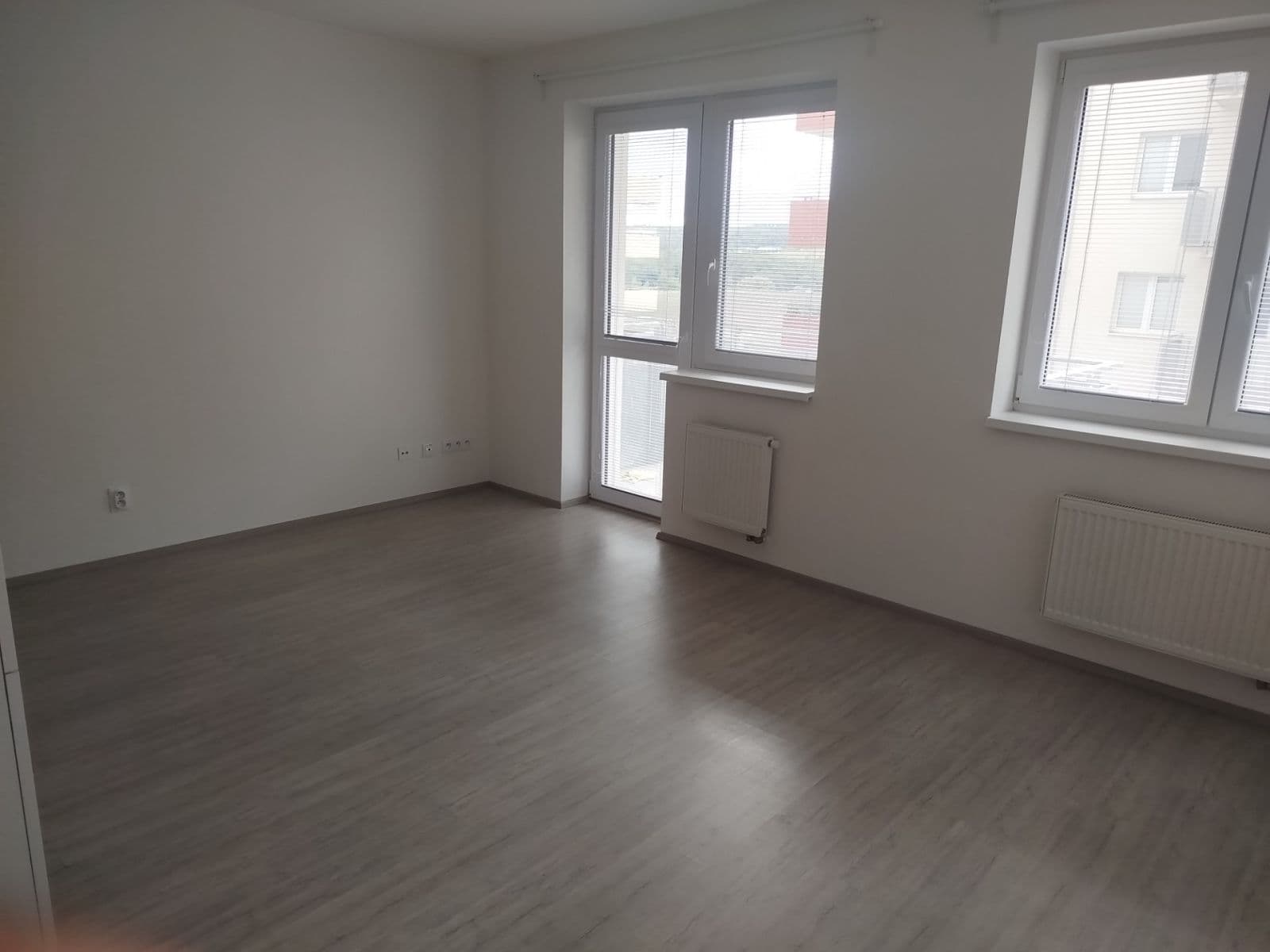 Pronájem bytu 1+kk 32 m², Hlinecká, Brno, Jihomoravský kraj Pronájem bytu 1+kk 32 m², Hlinecká, Brno, Jihomoravský kraj