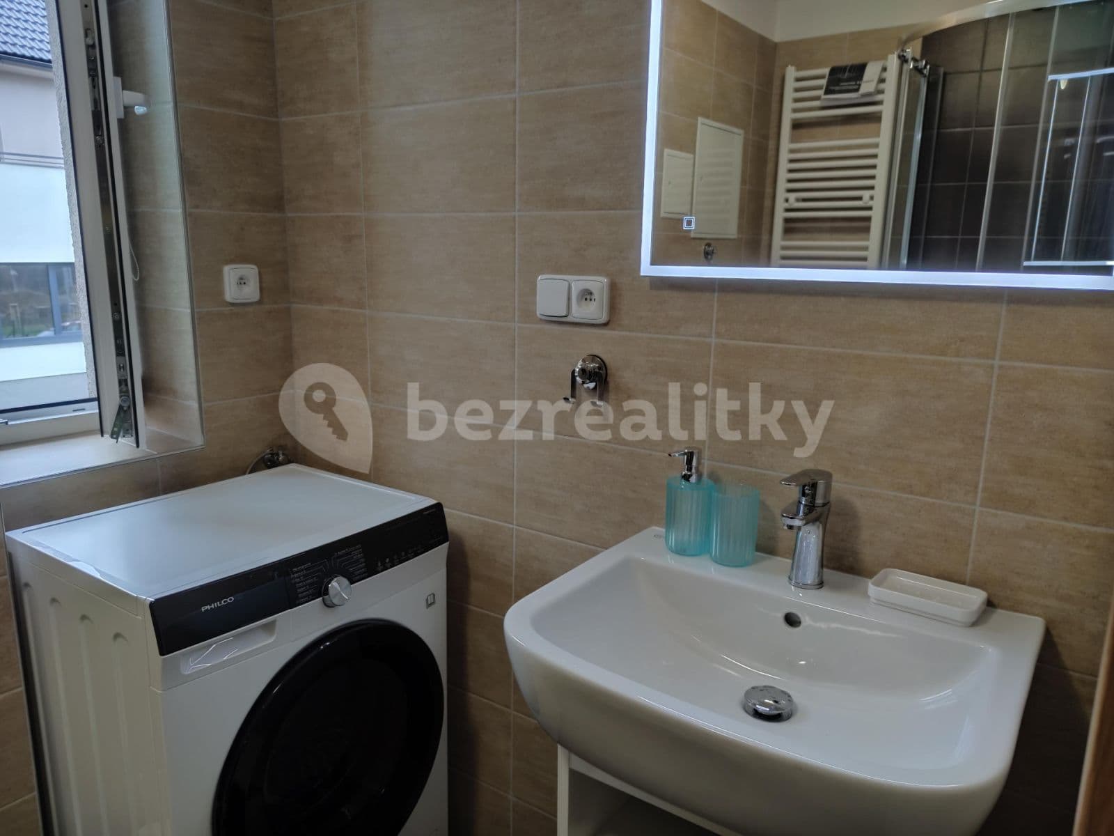 Pronájem bytu 1+1 34 m², Kařez, Plzeňský kraj Pronájem bytu 1+1 34 m², Kařez, Plzeňský kraj