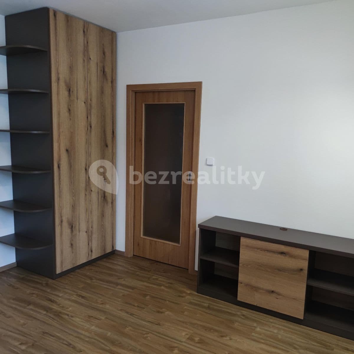 Pronájem bytu 1+1 34 m², Kařez, Plzeňský kraj Pronájem bytu 1+1 34 m², Kařez, Plzeňský kraj