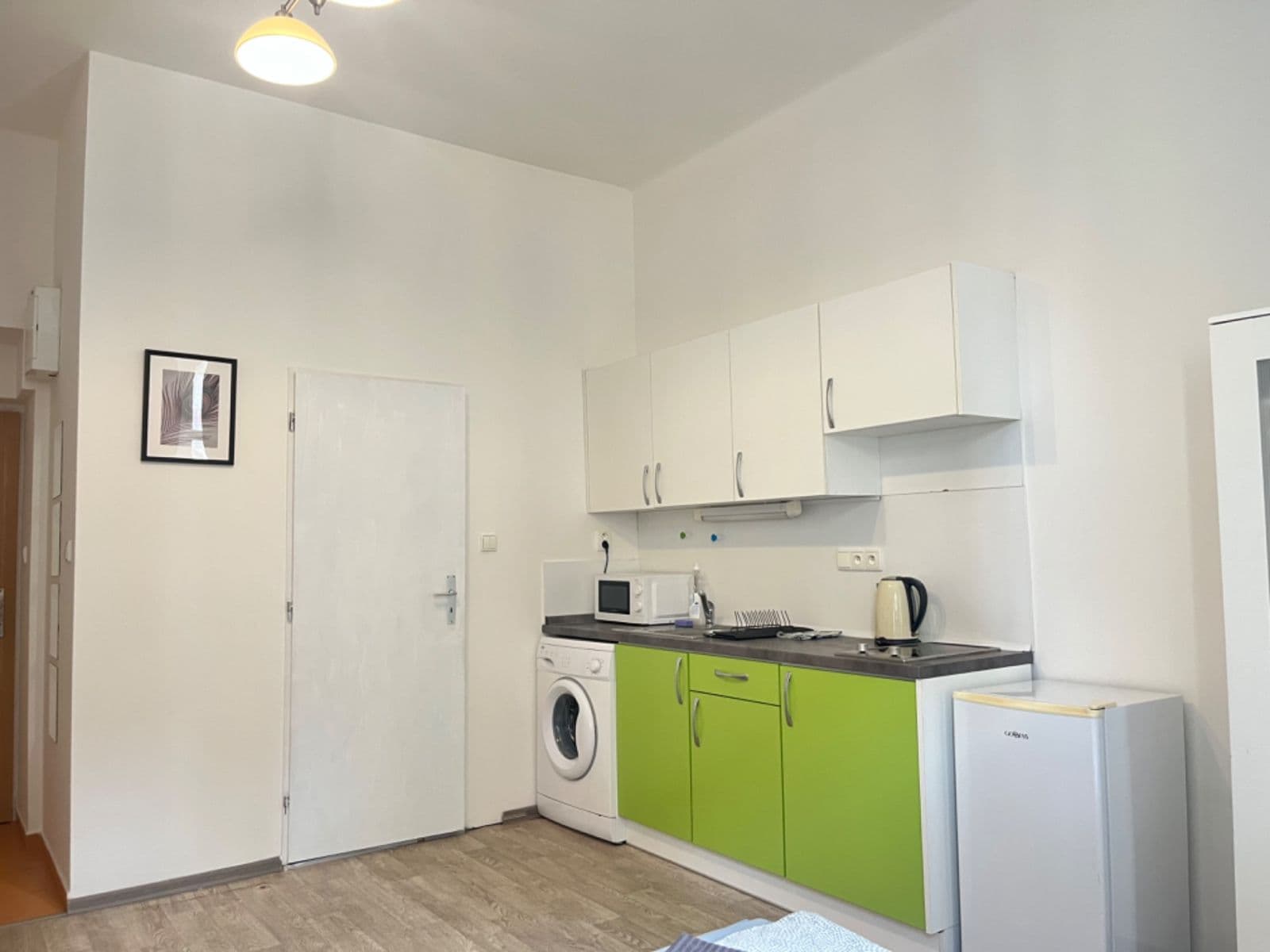 Pronájem bytu 1+kk 30 m², Víta Nejedlého, Praha, Praha Pronájem bytu 1+kk 30 m², Víta Nejedlého, Praha, Praha