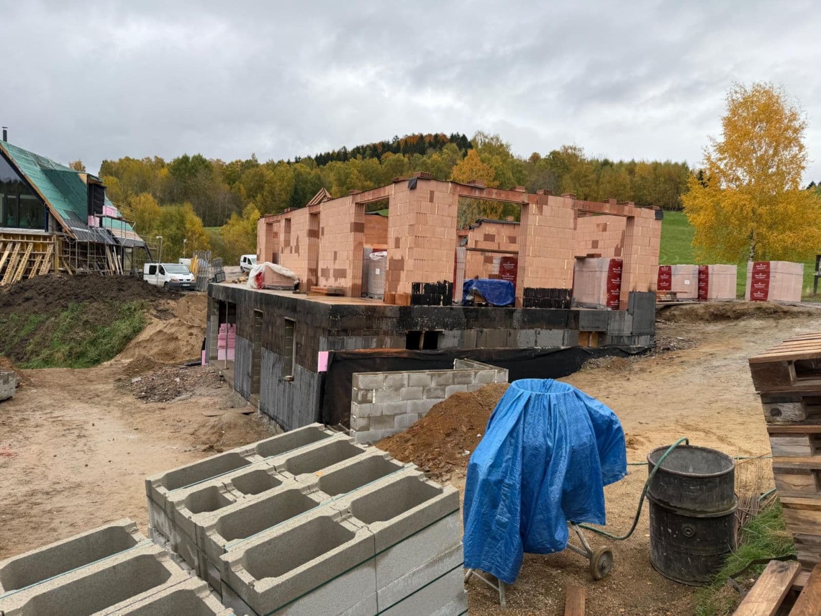 Prodej pozemku 2.377 m², Pustinská, Desná, Liberecký kraj Prodej pozemku 2.377 m², Pustinská, Desná, Liberecký kraj