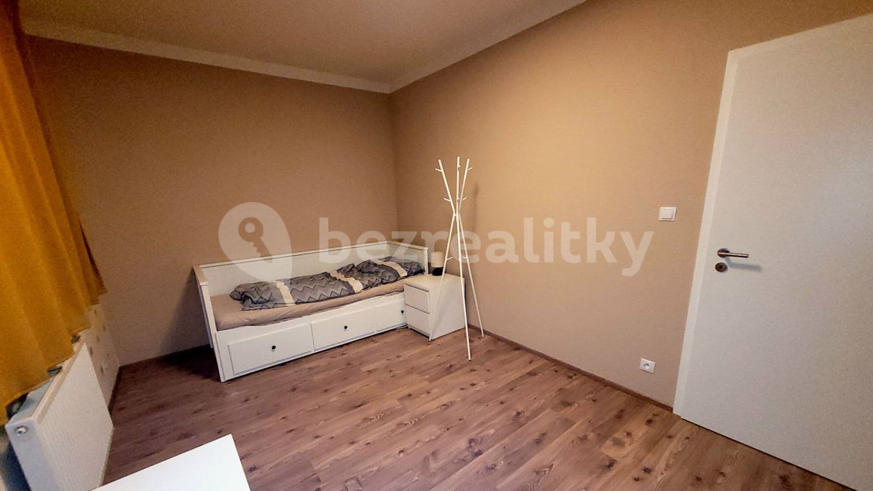 Pronájem bytu 3+kk 81 m², T. G. Masaryka, Horoměřice, Středočeský kraj Pronájem bytu 3+kk 81 m², T. G. Masaryka, Horoměřice, Středočeský kraj
