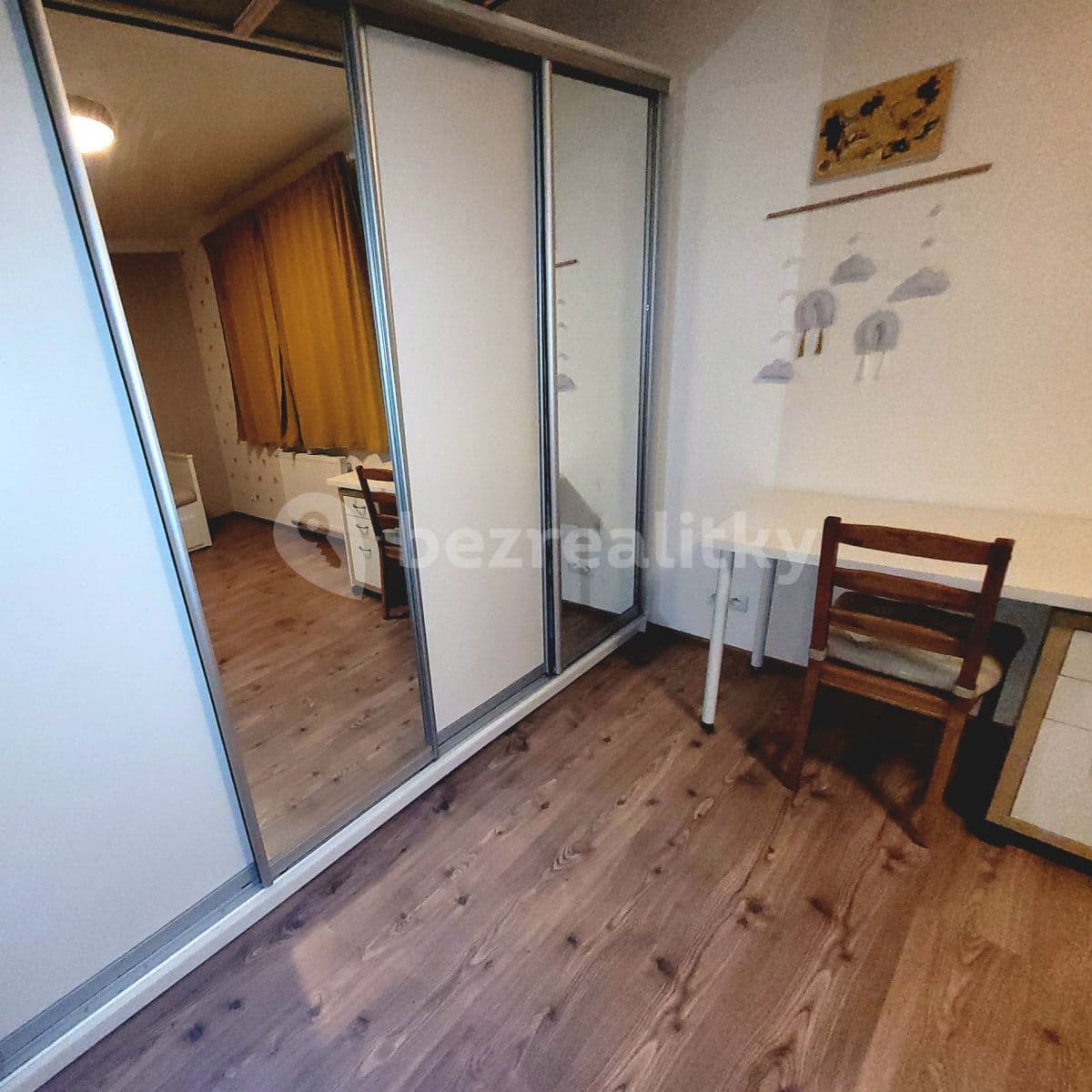 Pronájem bytu 3+kk 81 m², T. G. Masaryka, Horoměřice, Středočeský kraj Pronájem bytu 3+kk 81 m², T. G. Masaryka, Horoměřice, Středočeský kraj