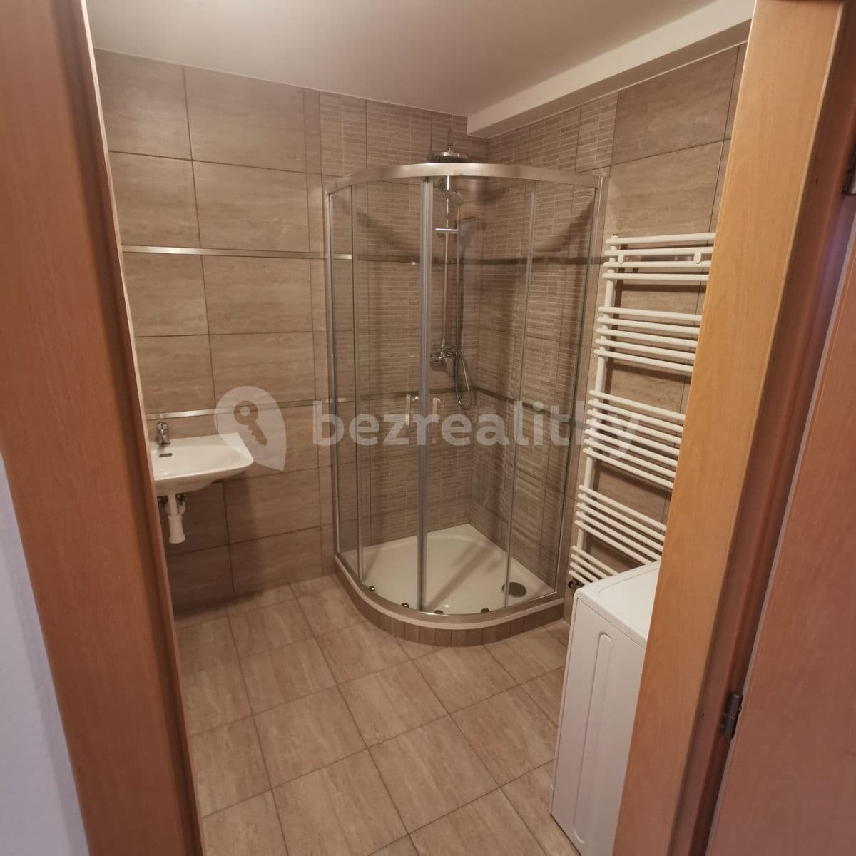 Pronájem bytu 3+kk 83 m², Bartošova, Zlín, Zlínský kraj Pronájem bytu 3+kk 83 m², Bartošova, Zlín, Zlínský kraj