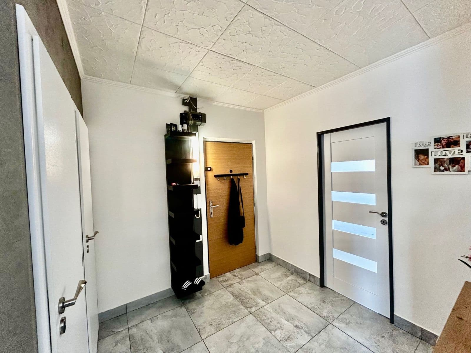 Pronájem bytu 3+kk 68 m², V Bažantnici, Kladno, Středočeský kraj Pronájem bytu 3+kk 68 m², V Bažantnici, Kladno, Středočeský kraj