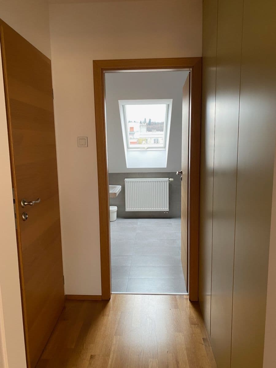 Pronájem bytu 3+kk 105 m², Sokolovská, Praha, Praha Pronájem bytu 3+kk 105 m², Sokolovská, Praha, Praha