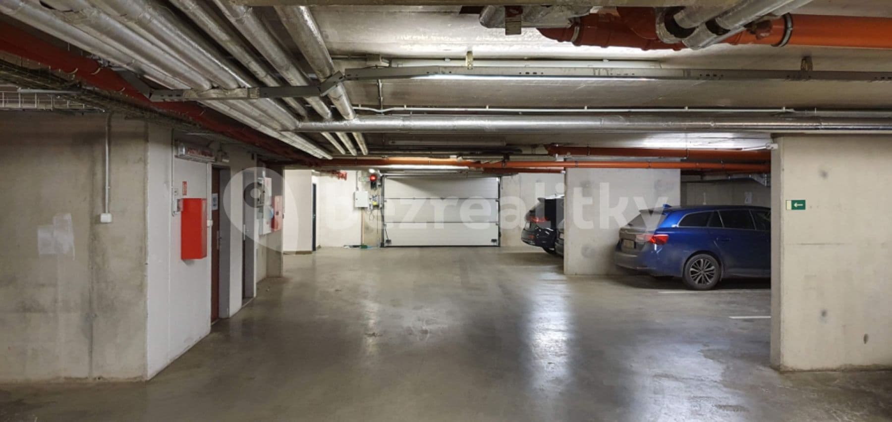 Pronájem garáže 15 m², Mladých Běchovic, Praha, Praha Pronájem garáže 15 m², Mladých Běchovic, Praha, Praha