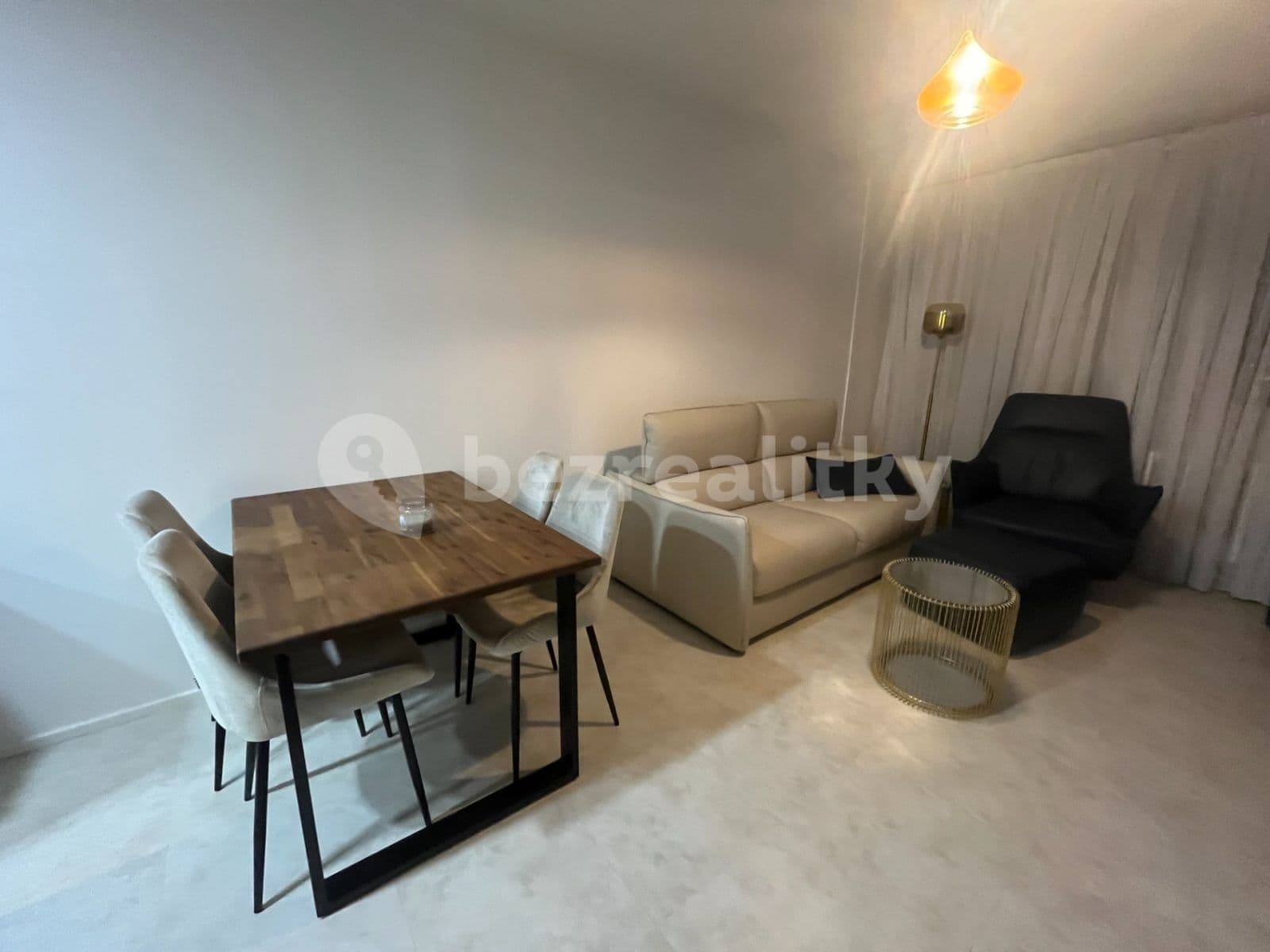 Pronájem bytu 2+kk 42 m², Kupeckého, Praha, Praha Pronájem bytu 2+kk 42 m², Kupeckého, Praha, Praha
