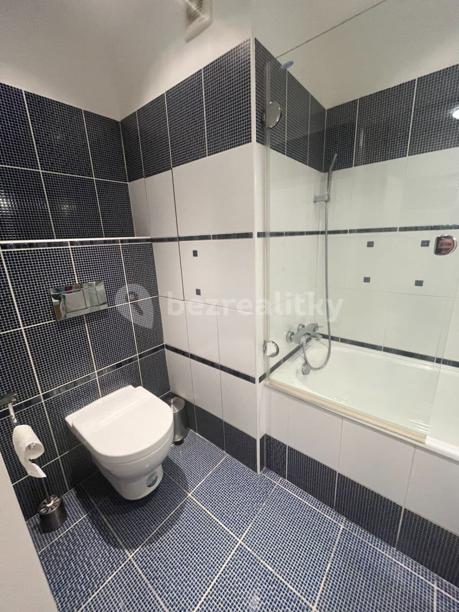 Pronájem bytu 2+kk 42 m², Kupeckého, Praha, Praha Pronájem bytu 2+kk 42 m², Kupeckého, Praha, Praha