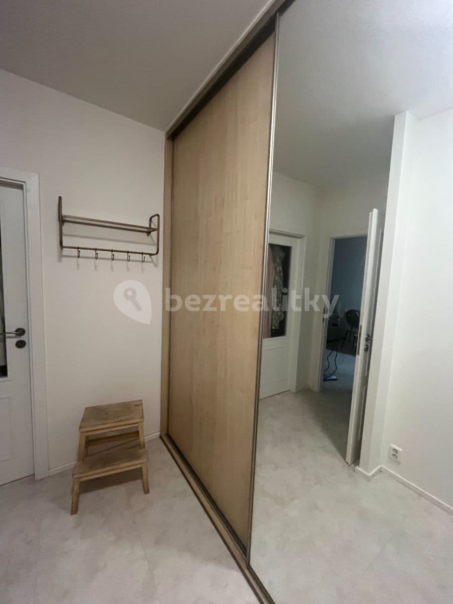 Pronájem bytu 2+kk 42 m², Kupeckého, Praha, Praha Pronájem bytu 2+kk 42 m², Kupeckého, Praha, Praha