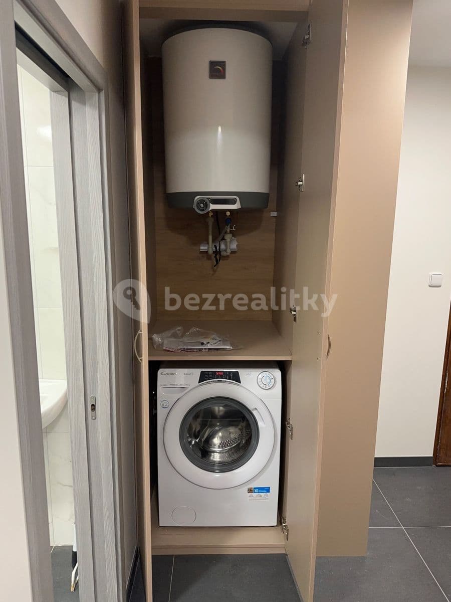 Pronájem bytu 2+kk 39 m², Michelská, Praha, Praha Pronájem bytu 2+kk 39 m², Michelská, Praha, Praha