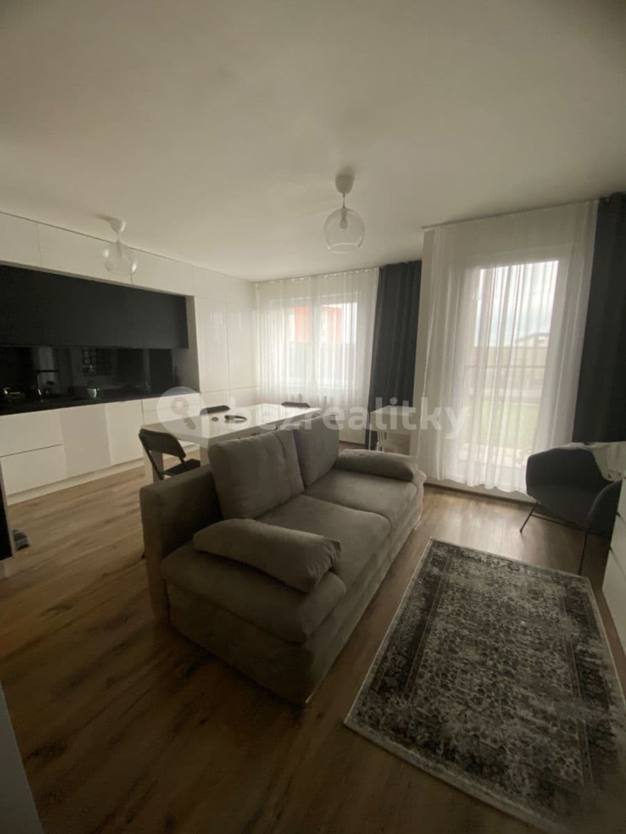 Pronájem bytu 1+kk 42 m², Miroslava Hajna, Praha, Praha Pronájem bytu 1+kk 42 m², Miroslava Hajna, Praha, Praha