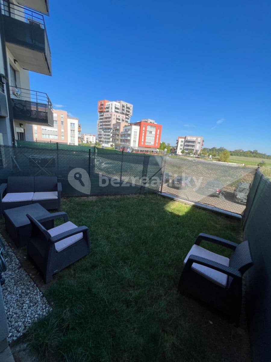 Pronájem bytu 1+kk 42 m², Miroslava Hajna, Praha, Praha Pronájem bytu 1+kk 42 m², Miroslava Hajna, Praha, Praha