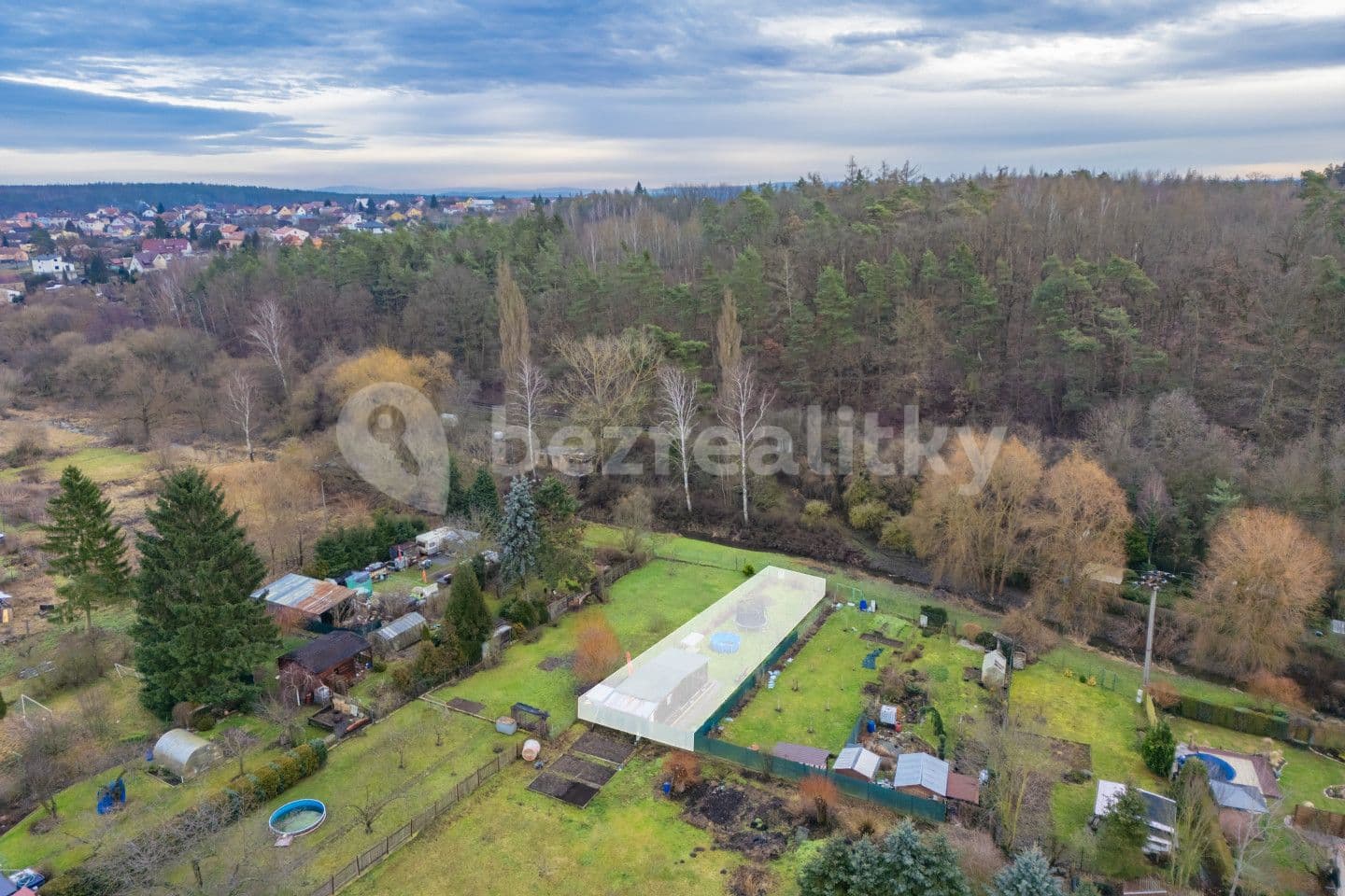 Prodej pozemku 326 m², Tlučná, Plzeňský kraj