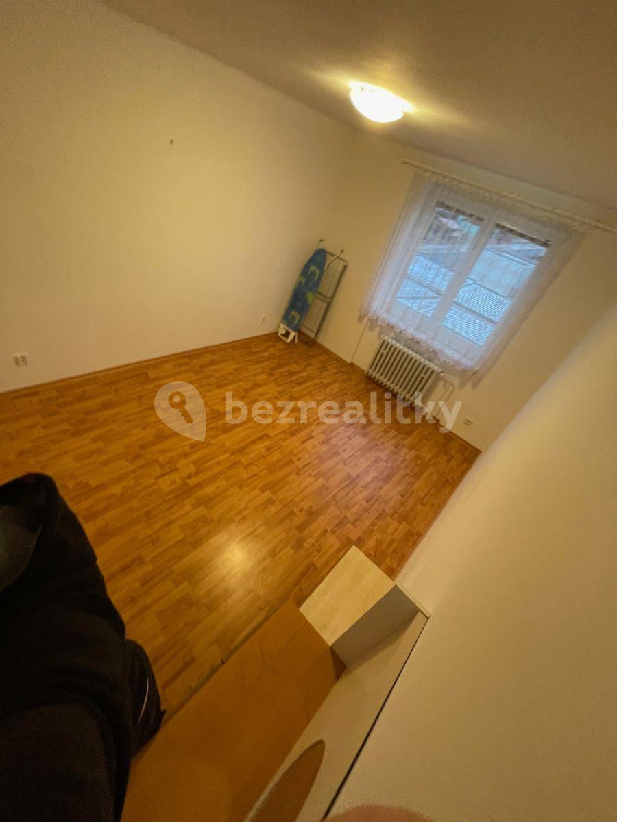 Pronájem bytu 3+1 70 m², Na Výhledech, Zbůch, Plzeňský kraj