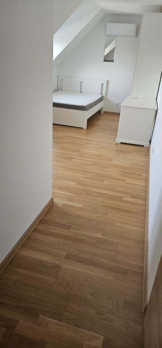 Pronájem bytu Garsoniéra 25 m², Kamýcká, Praha, Praha Pronájem bytu Garsoniéra 25 m², Kamýcká, Praha, Praha